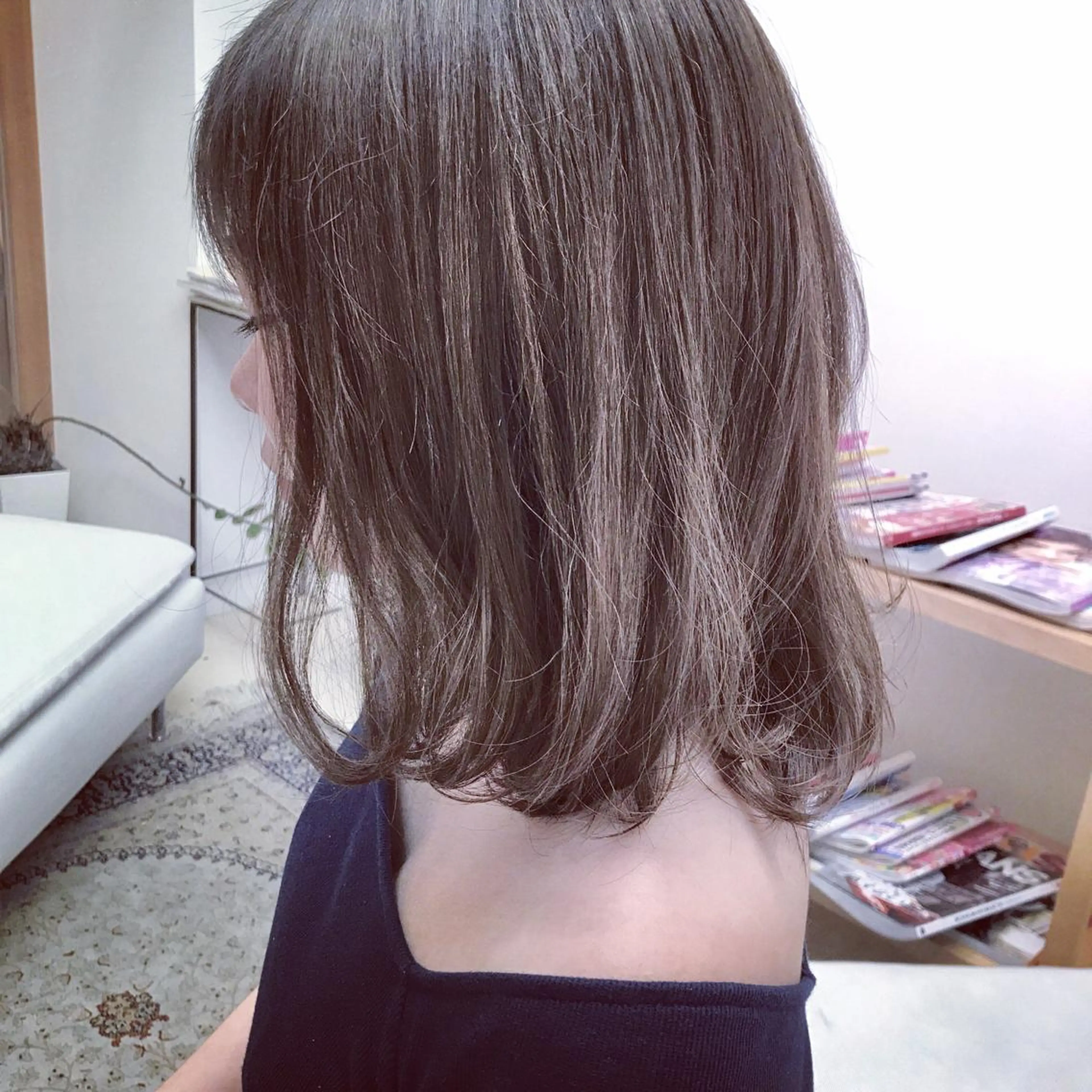 ミディアム カラー ヘアカラー トリートメント 平田 健一のヘアスタイル