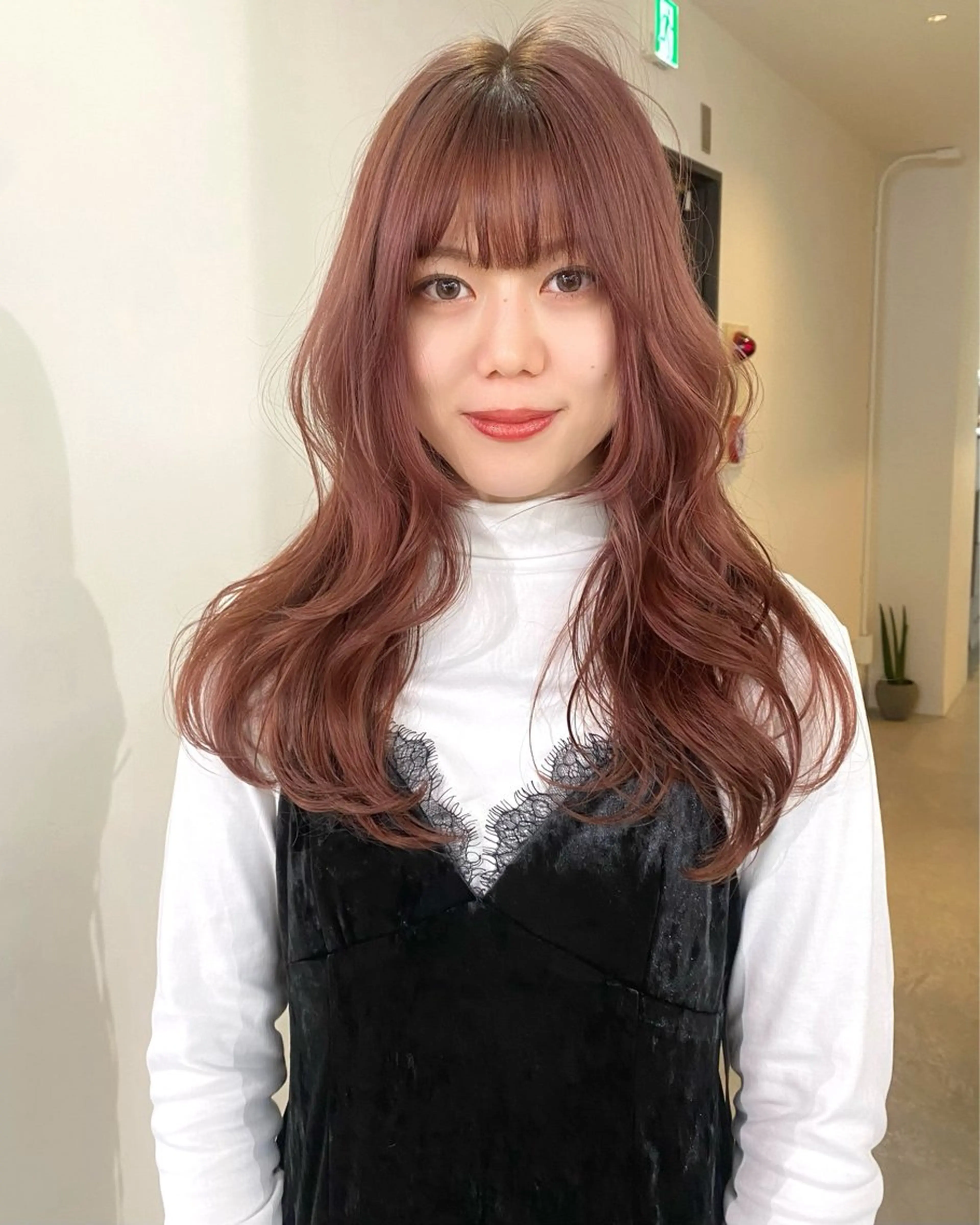 カラー ベージュカラー 黒髪 ブリーチ カシス ラベンダーカラー ヘアカラー mizuki/ピンク ベージュ.レイヤーのヘアスタイル