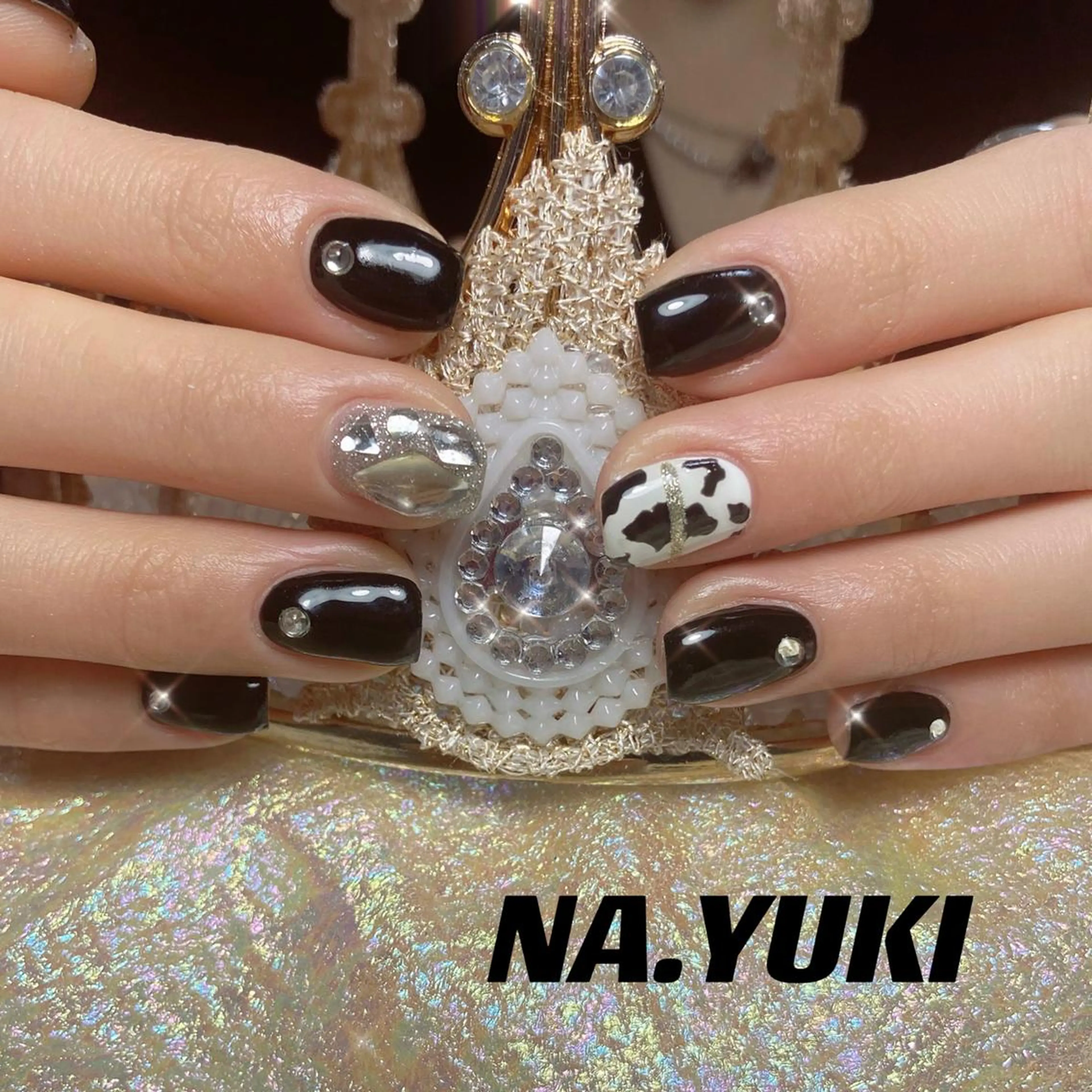 ネイル 🦋 Queenieのネイルデザイン