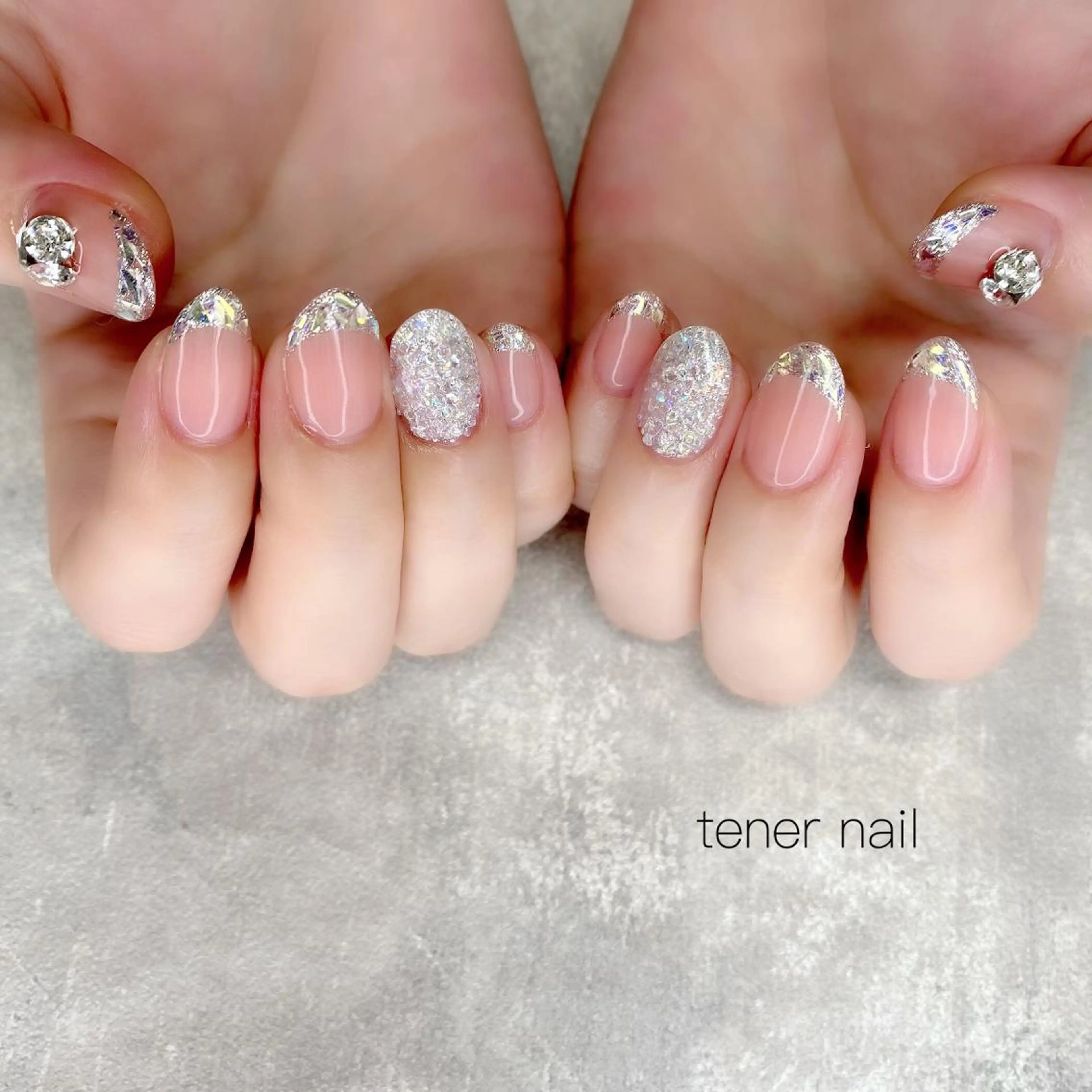 ネイル フレンチネイル ガラスフレンチ tener  nail  テネルネイル所属・テネルネイル tener nailのネイルデザイン