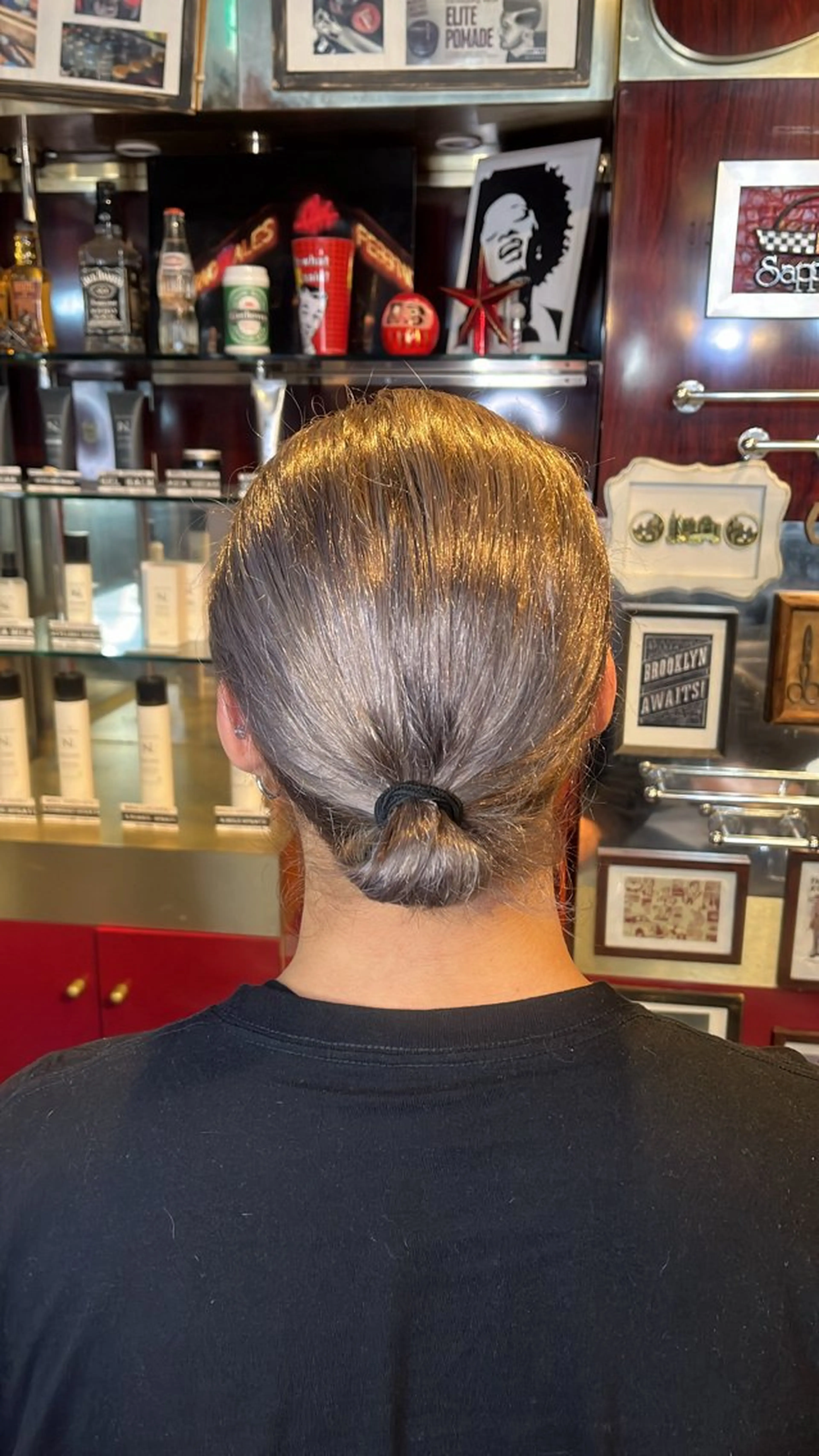 ショート デザインカラー/ ブリーチ/コーンロウのヘアスタイル