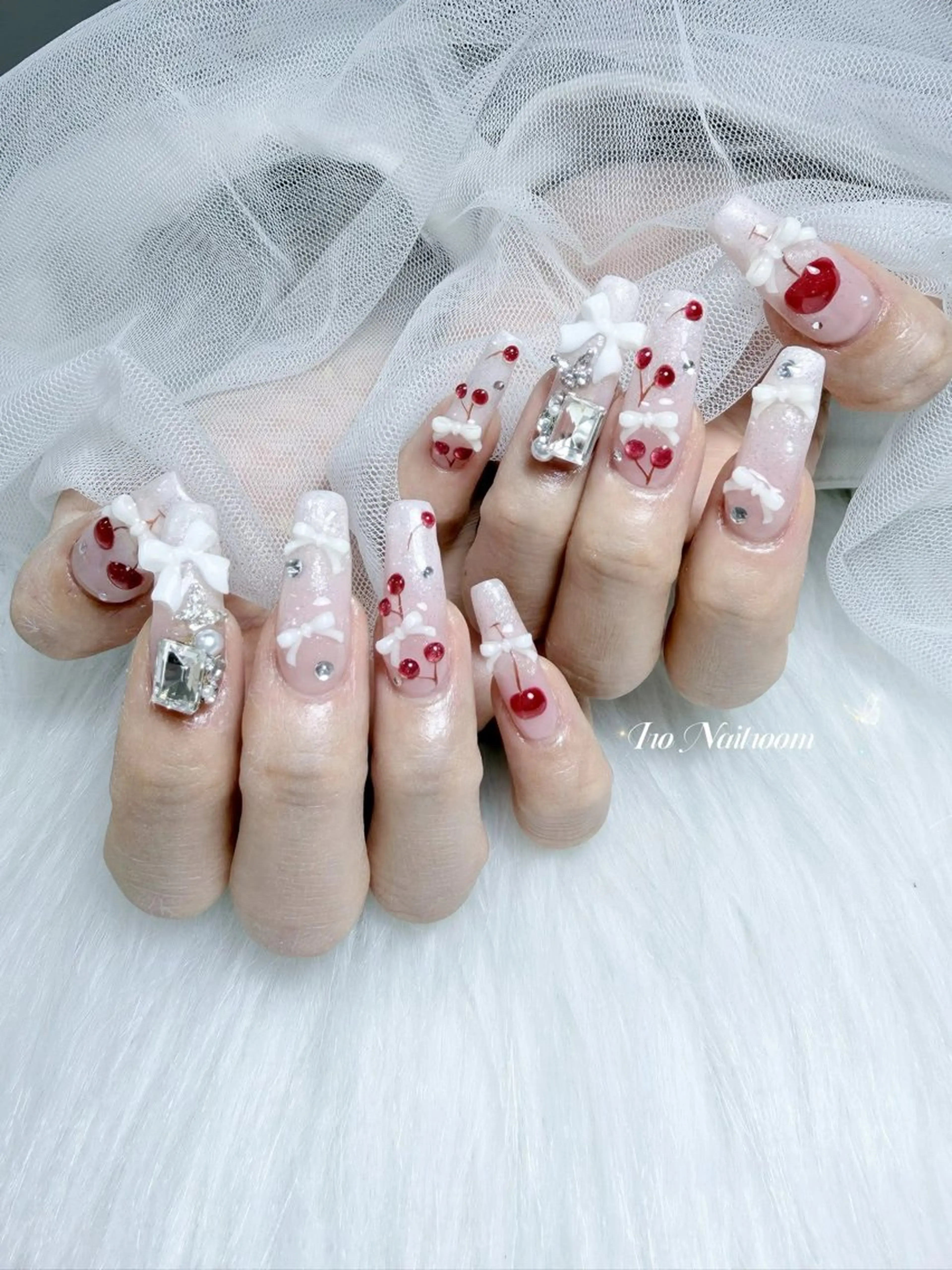 ネイル ハンドネイル IRO NAIL MiAのネイルデザイン