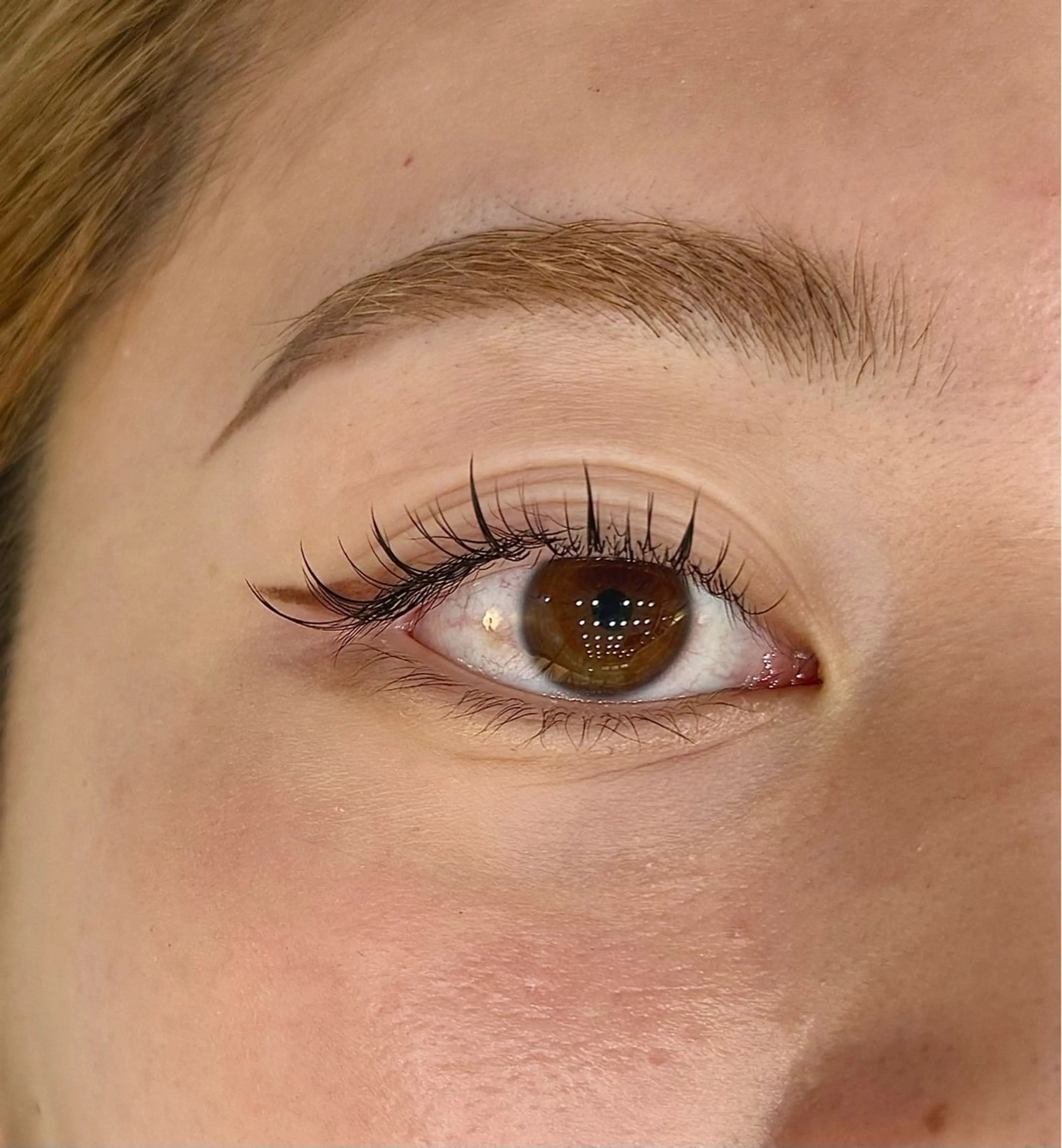 マツエク・マツパ 目尻長め ワンホンマツエク マツエク eyeHbe TERAのマツエク・マツパデザイン