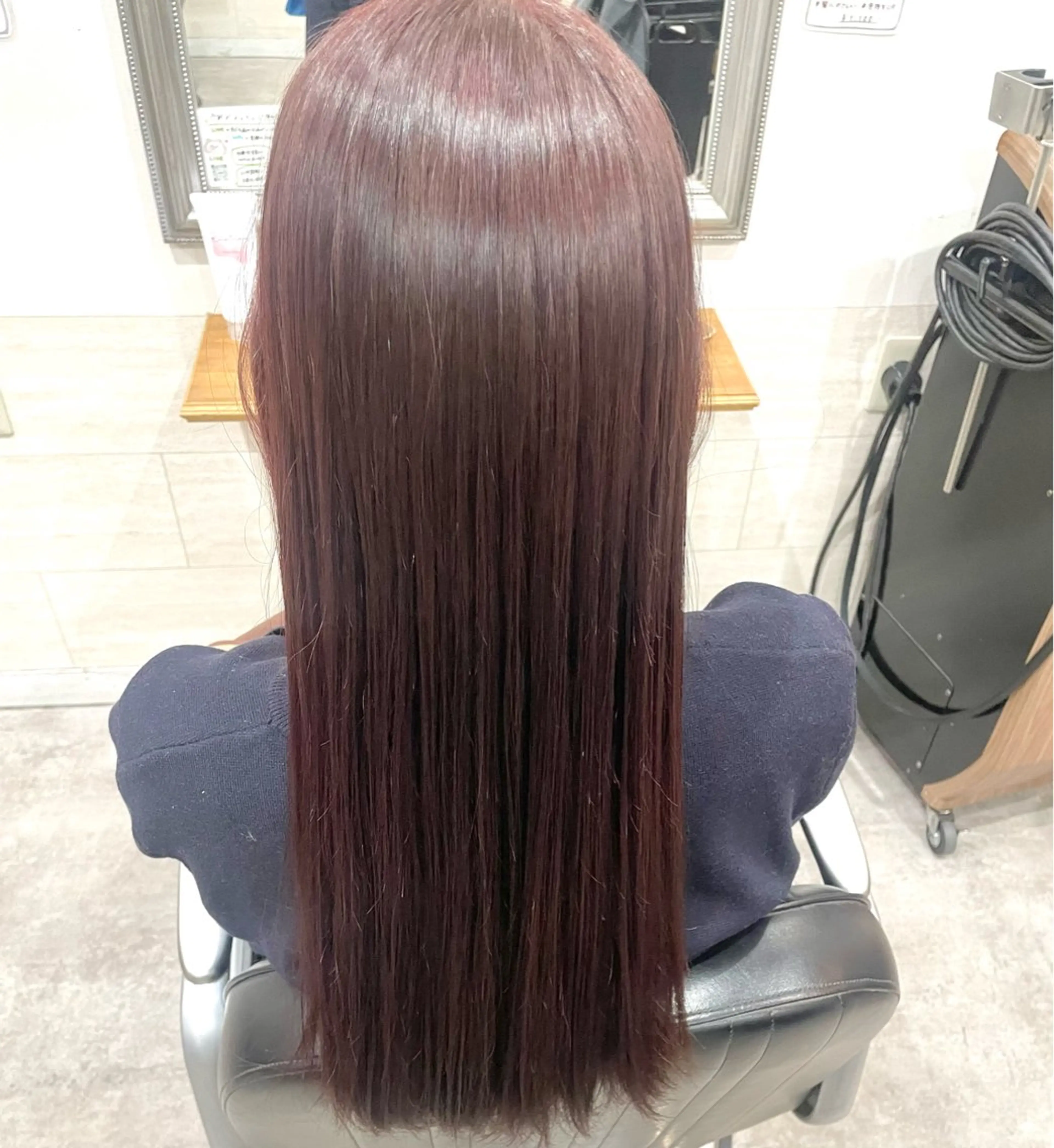 ロング カラー 堀川 希歩のヘアスタイル