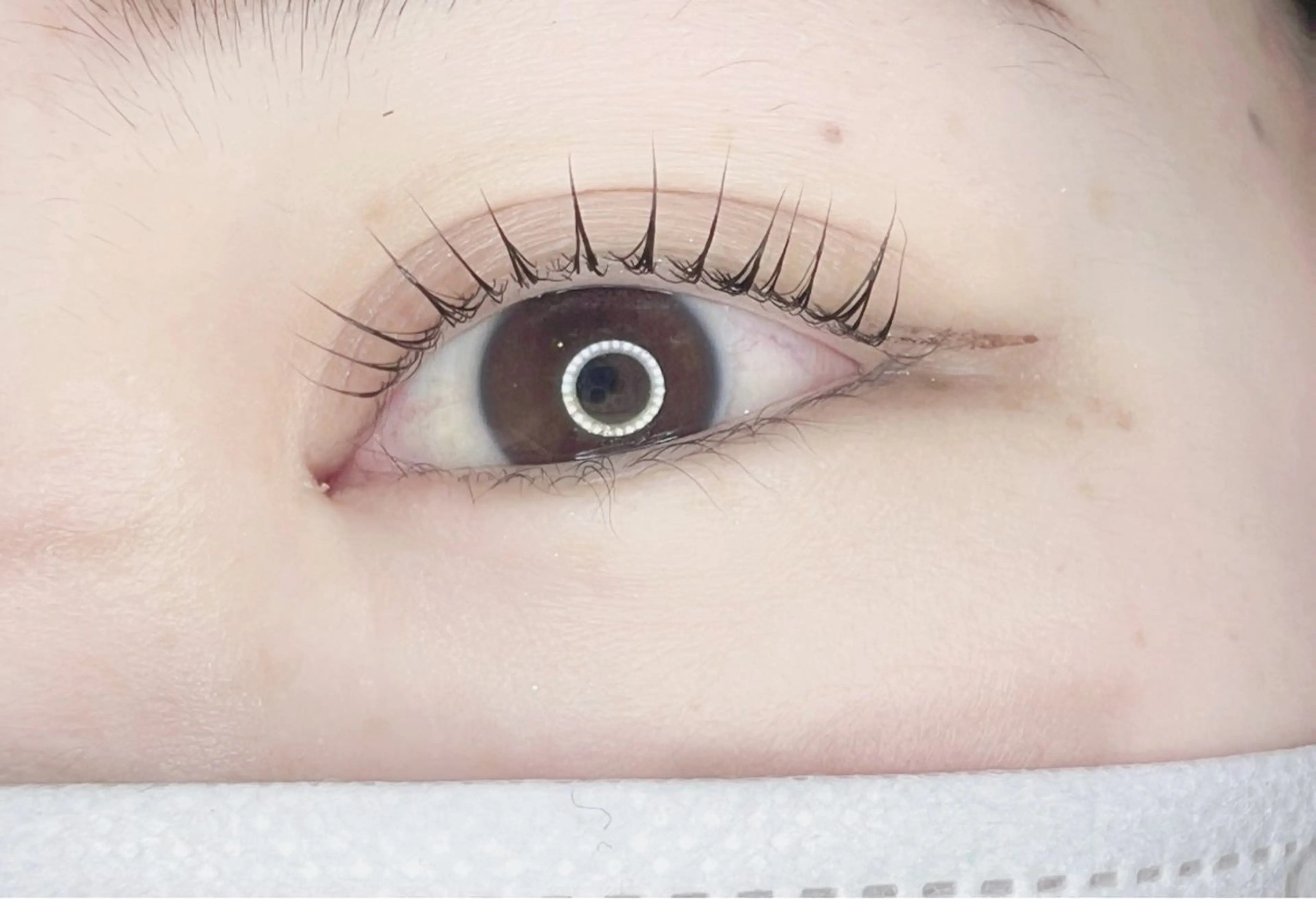 マツエク・マツパ 髪質改善／透明感 NAKAIEのヘアスタイル