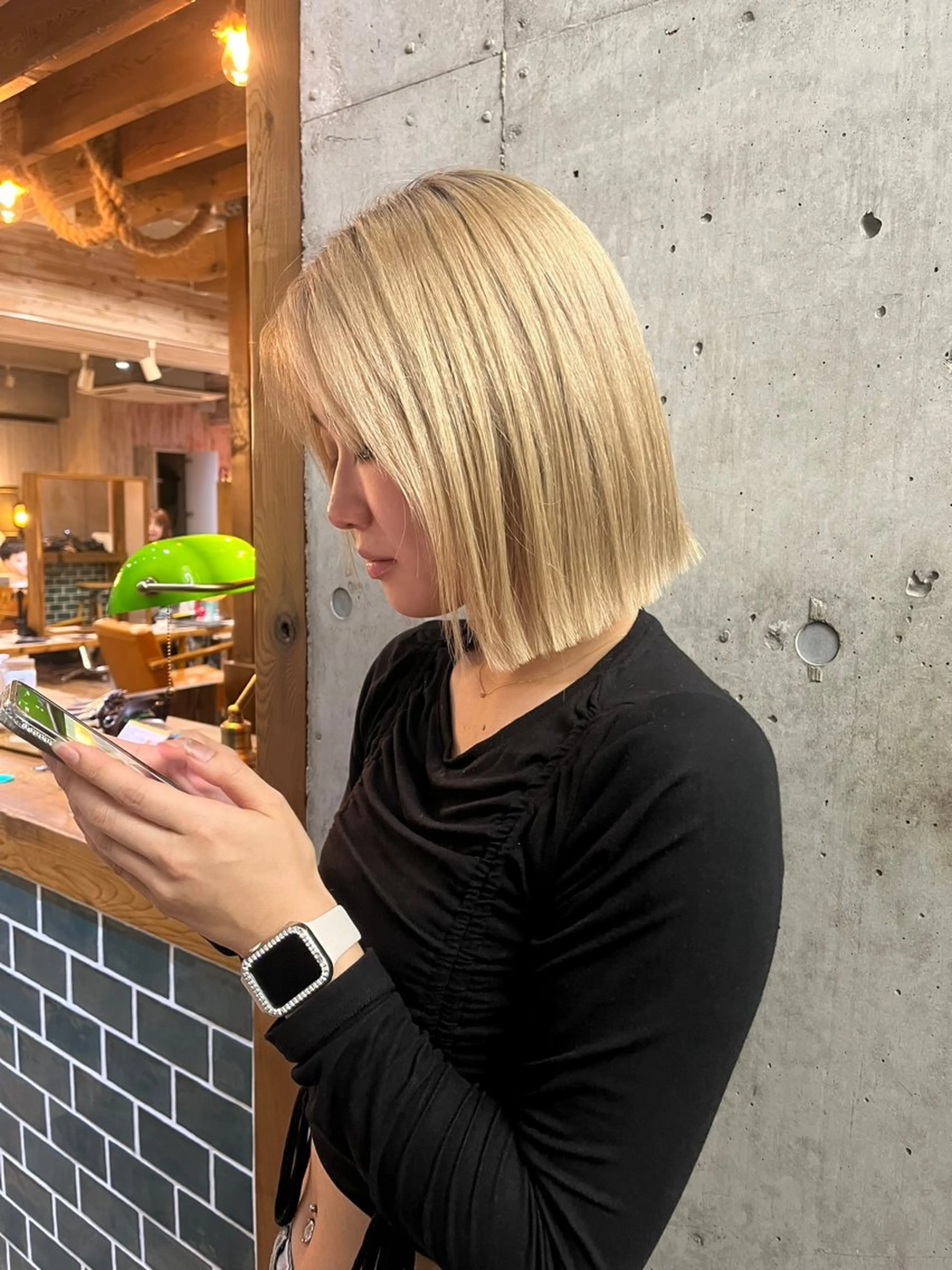 ショート カラー 透明感/ブリーチ/ 髪質改善💛miuのヘアスタイル