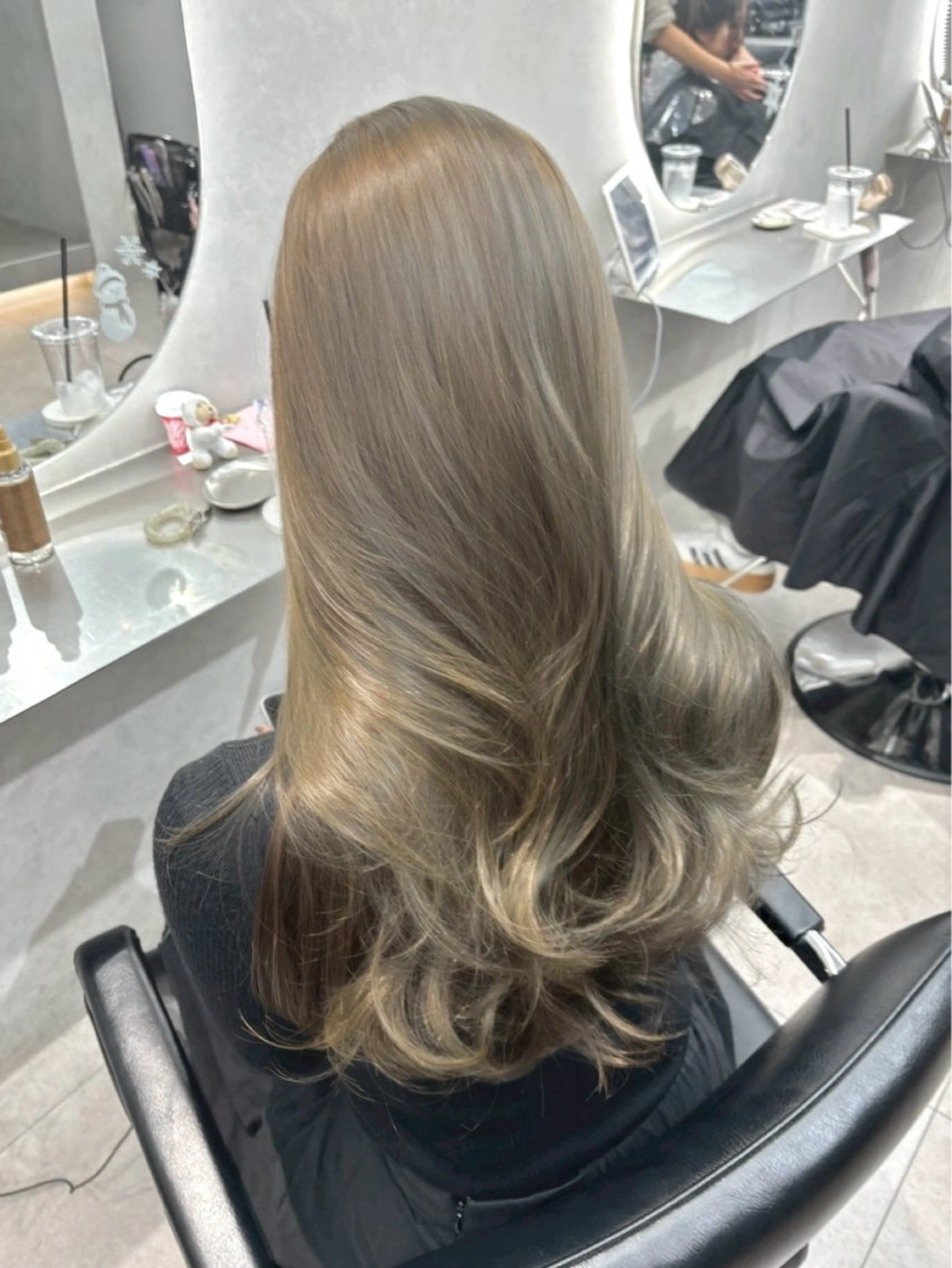 ロング カラー ヘアアレンジ カット ヘアカラー トリートメント 韓国レイヤーカット/ 髪質改善/郷家拓斗のヘアスタイル