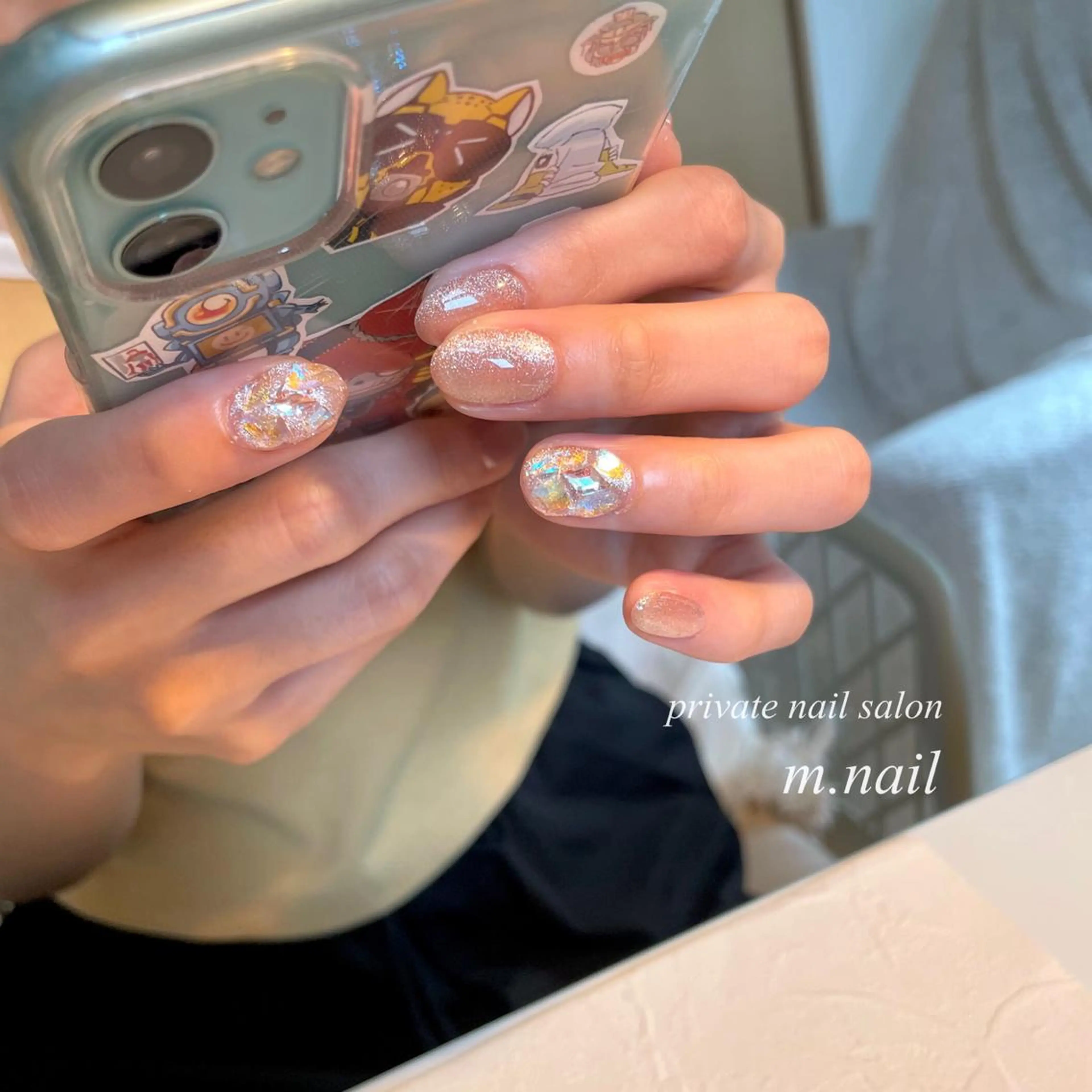ネイル アートネイル ラメ(グリッター) マグネットネイル ニュアンスネイル オフィスネイル ハンドネイル m.nail salonのネイルデザイン
