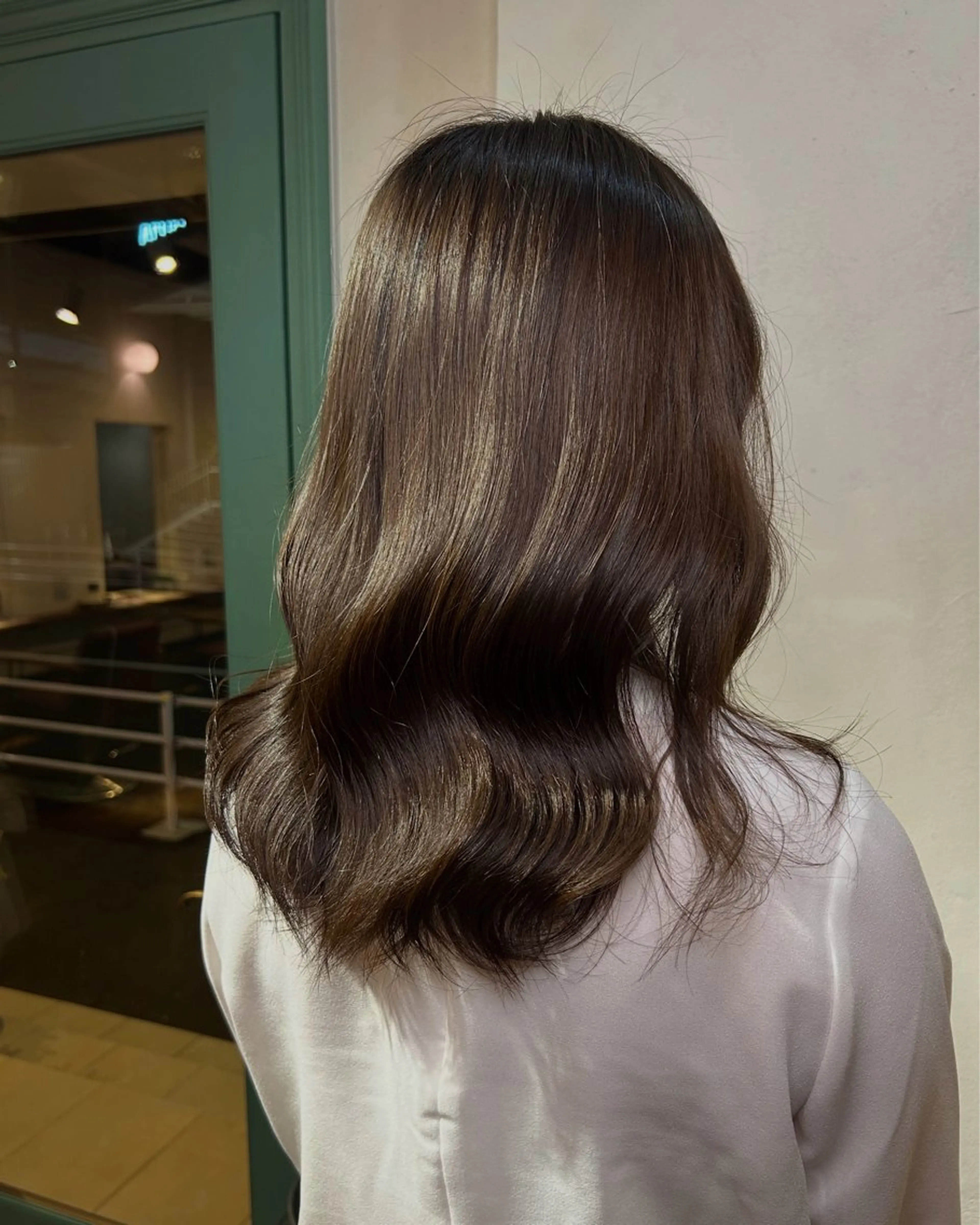 ロング カラー カット ヘアカラー HASIMOTO jijibyMOPSのヘアスタイル