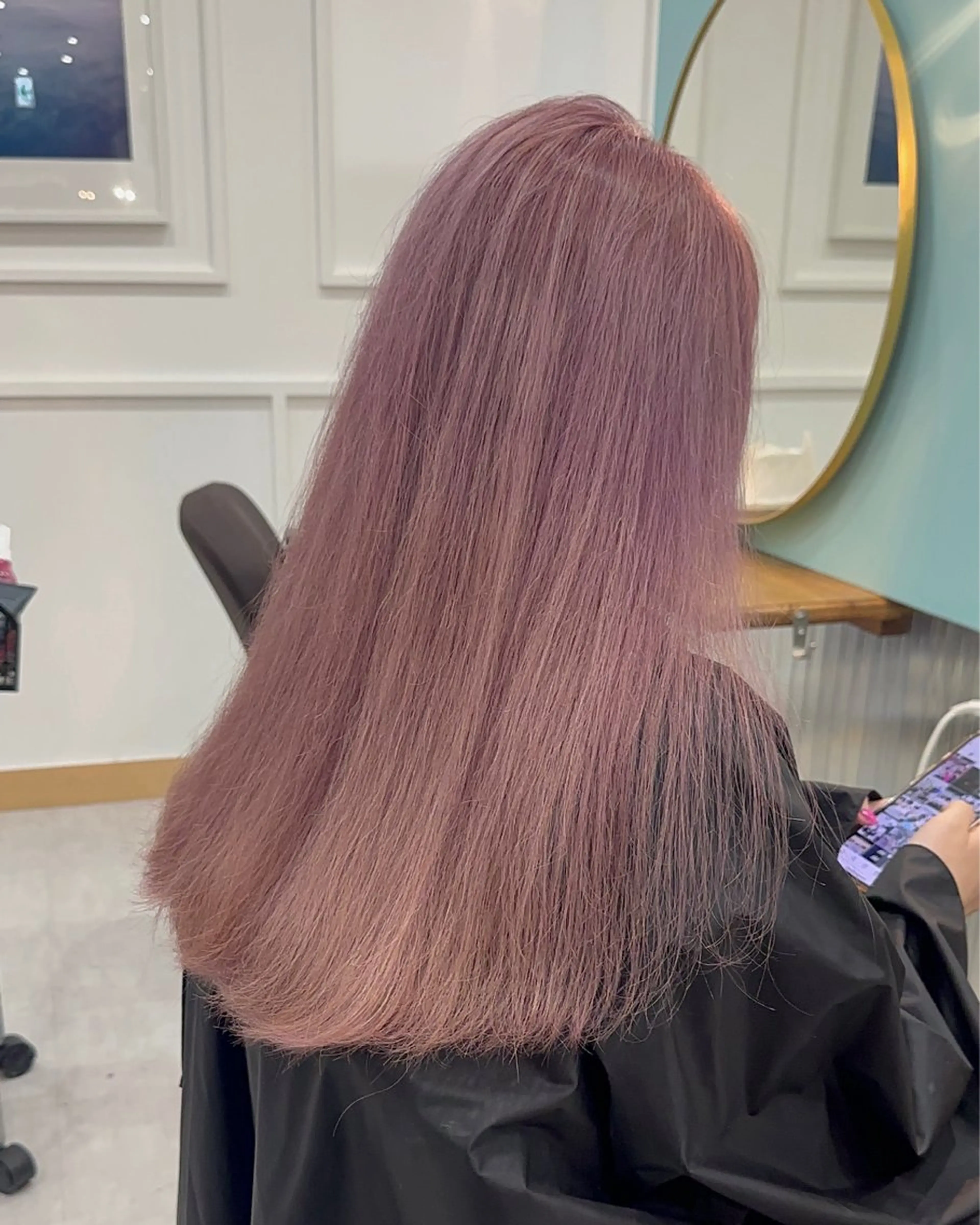 ロング カワカミ ユウダイのヘアスタイル