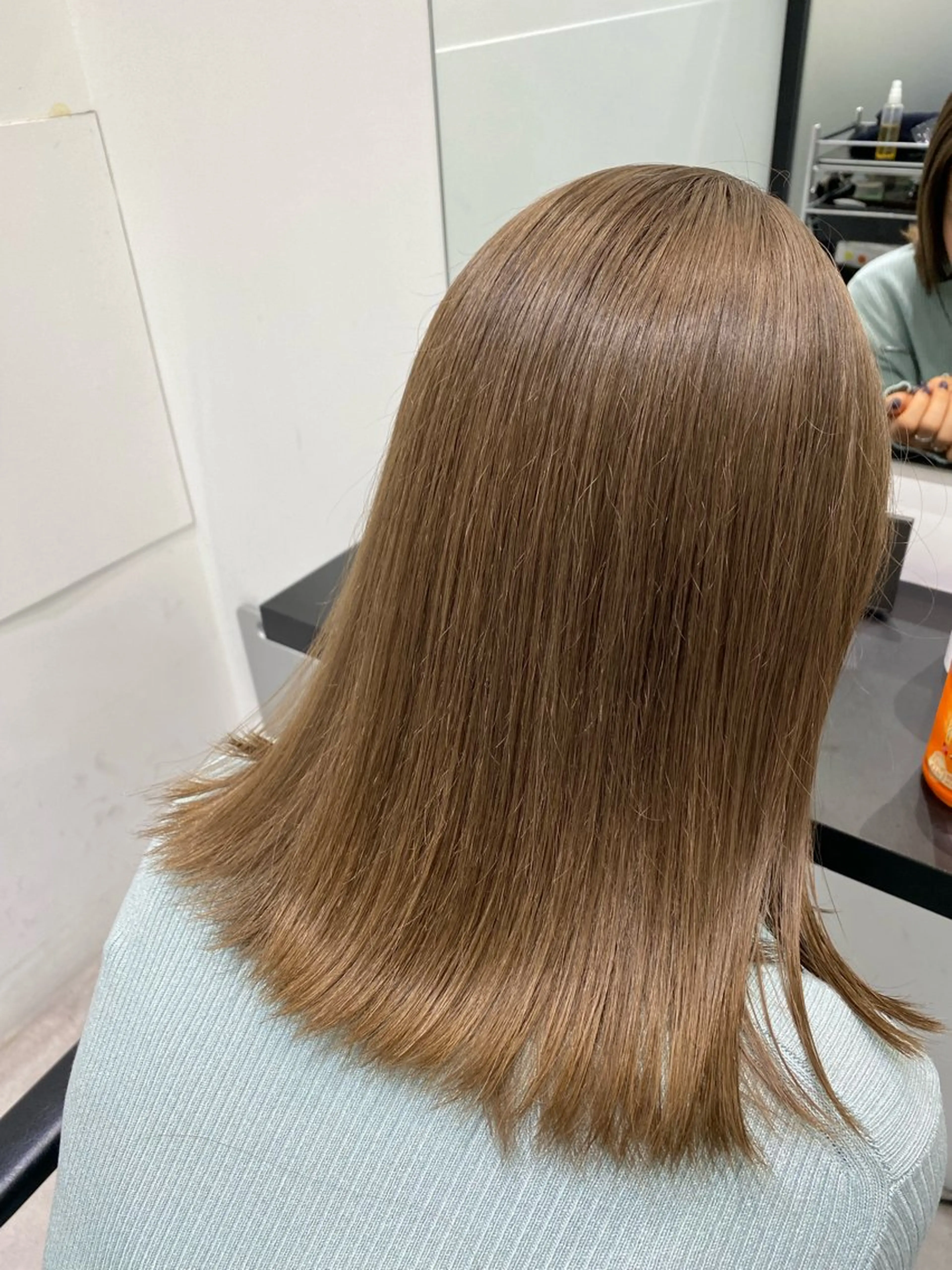 セミロング カラー トリートメント 吉武 茂暉のヘアスタイル