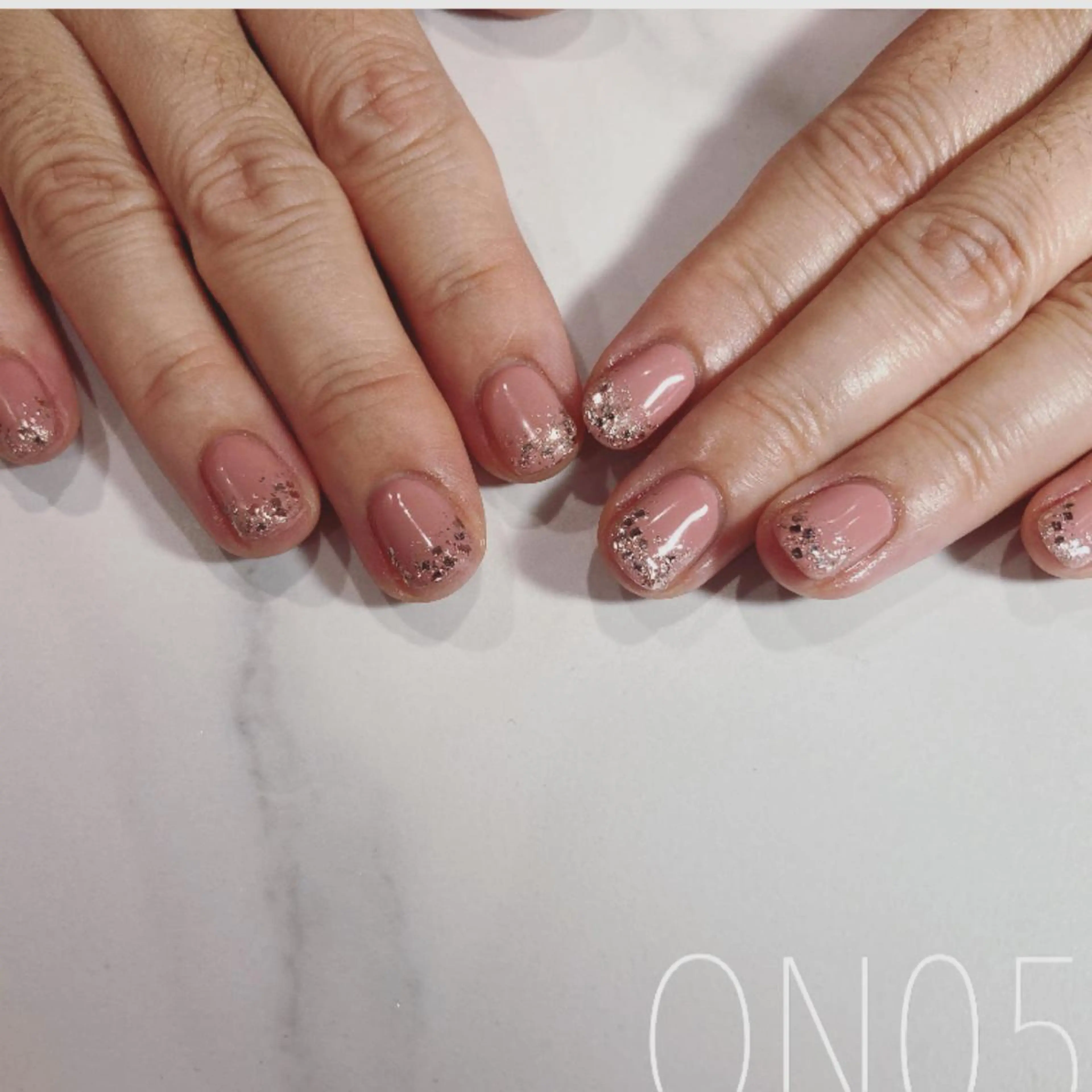 ネイル 園 寛子 （ネイリスト）のネイルデザイン