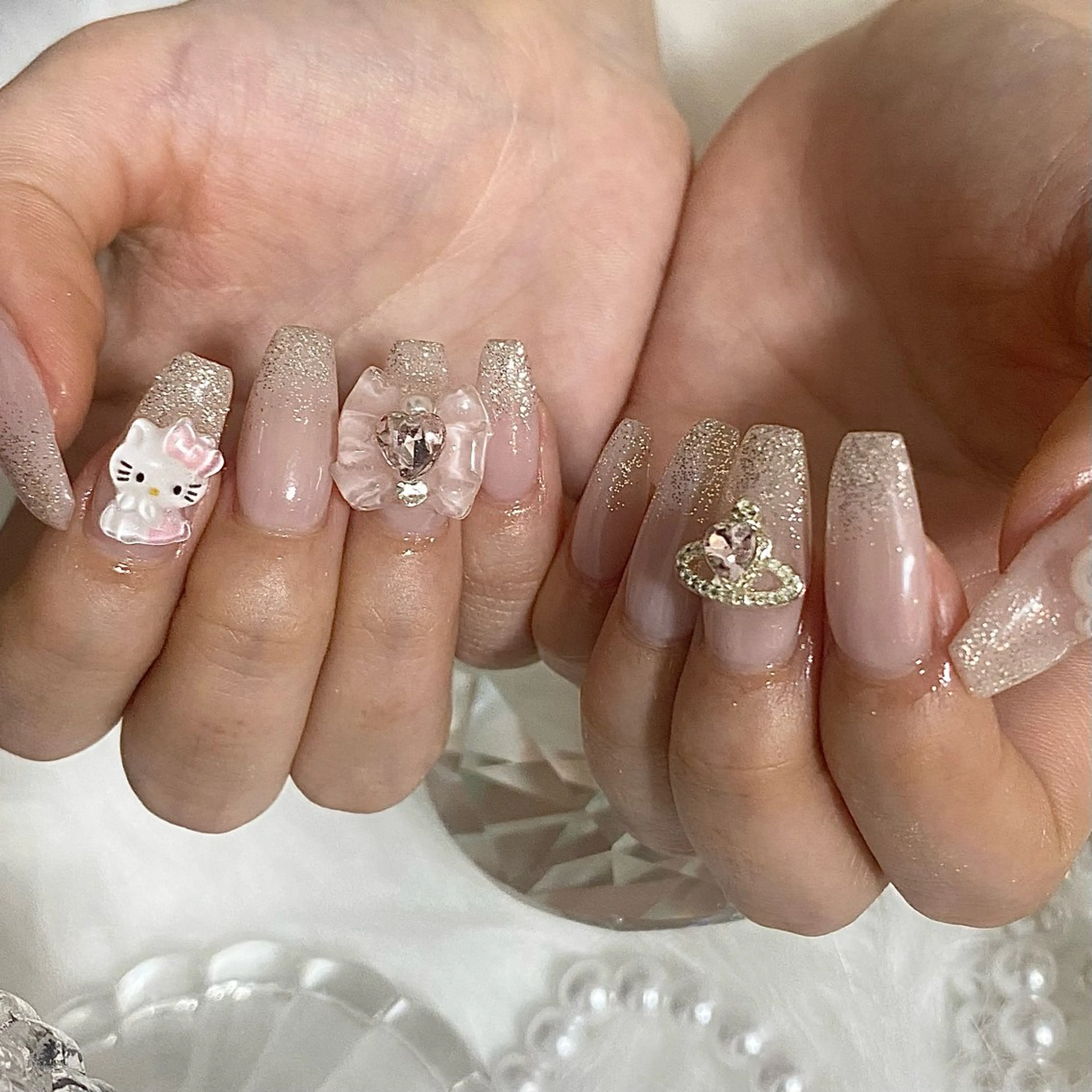 ネイル ayaka ギャルネイル🎀のネイルデザイン