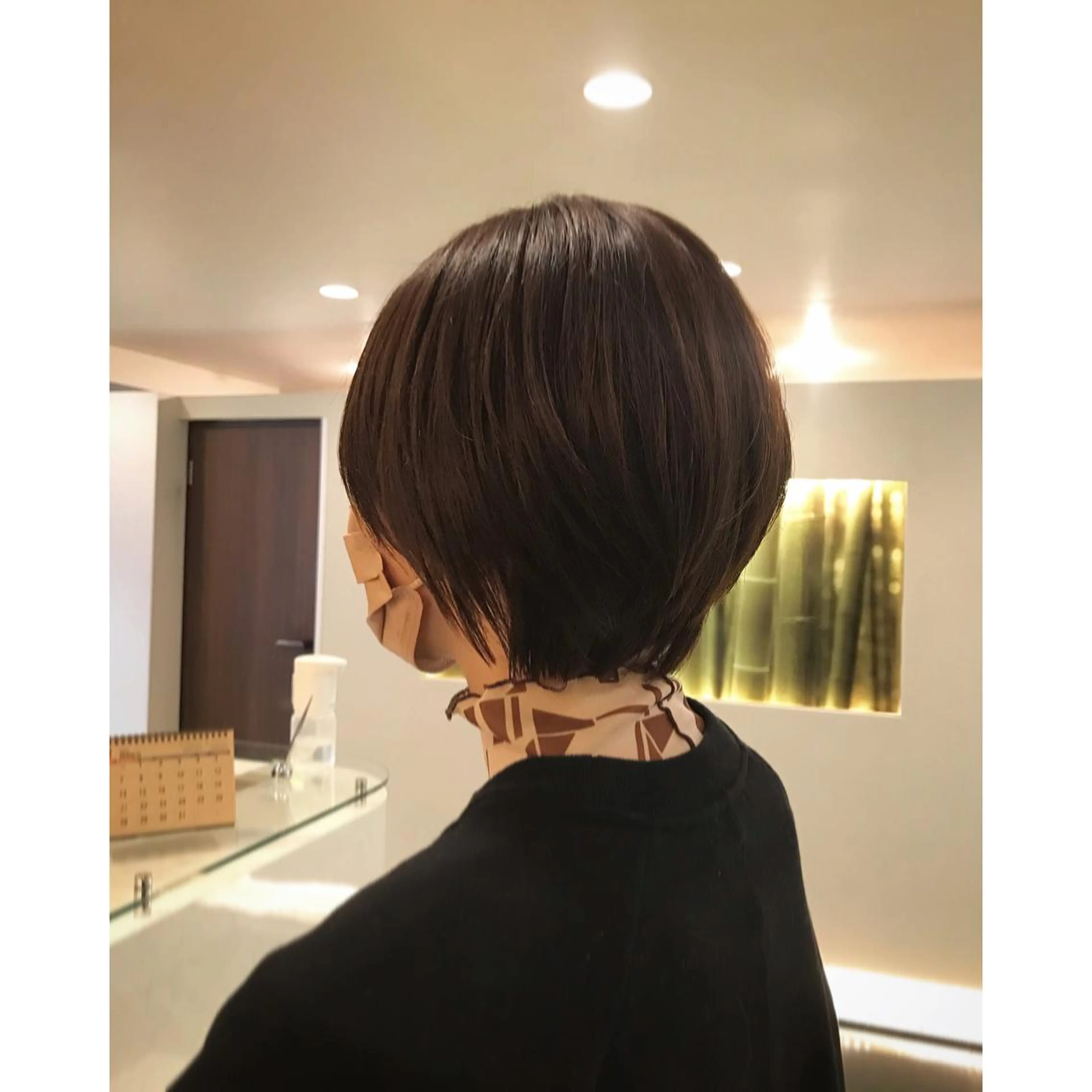 ショート カラー ショートボブ 丸みショート ボブ ショートヘア カット ヘアカラー トリートメント チーフデザイナー 若林　麻衣のヘアスタイル