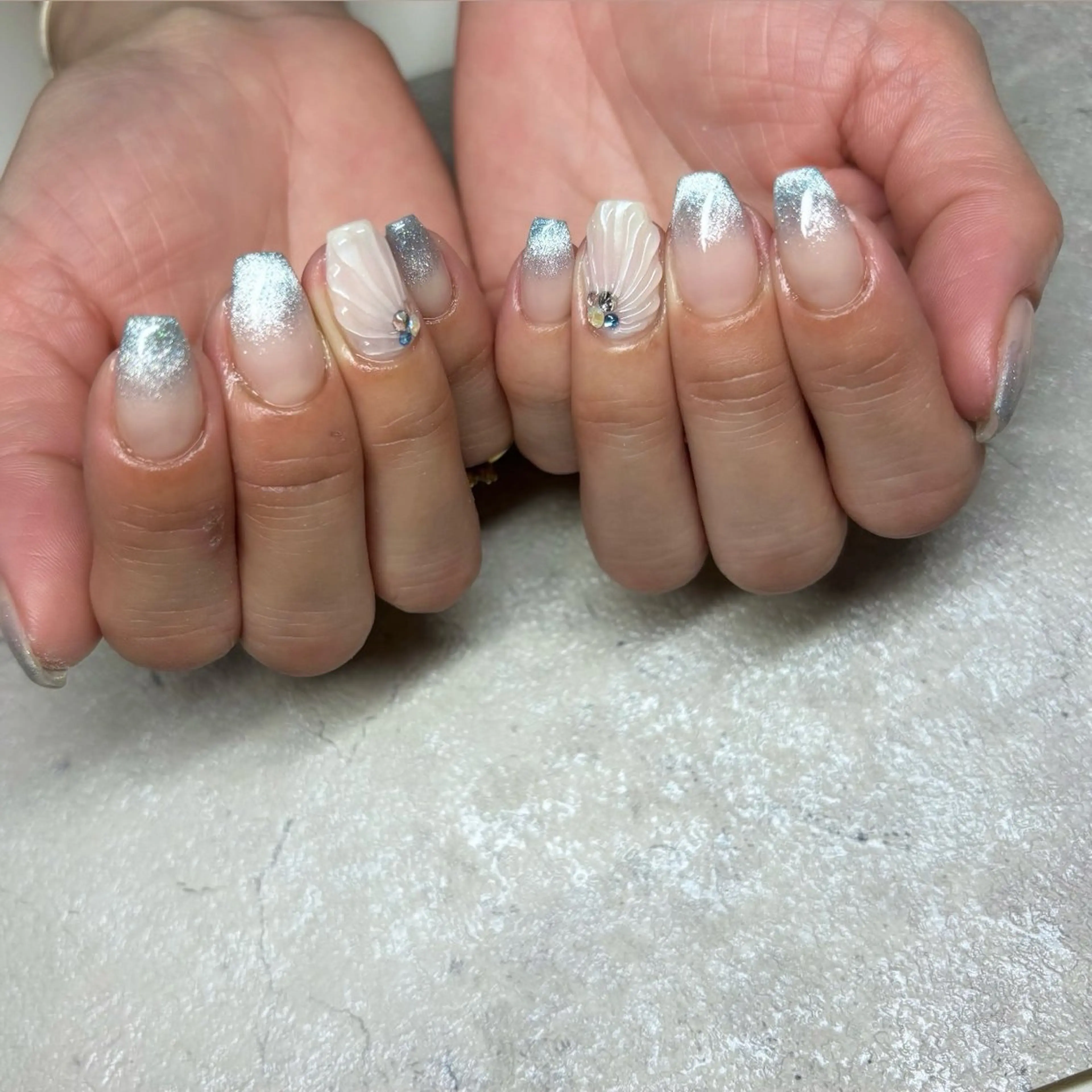 ネイル ハンドネイル ANELA mのネイルデザイン