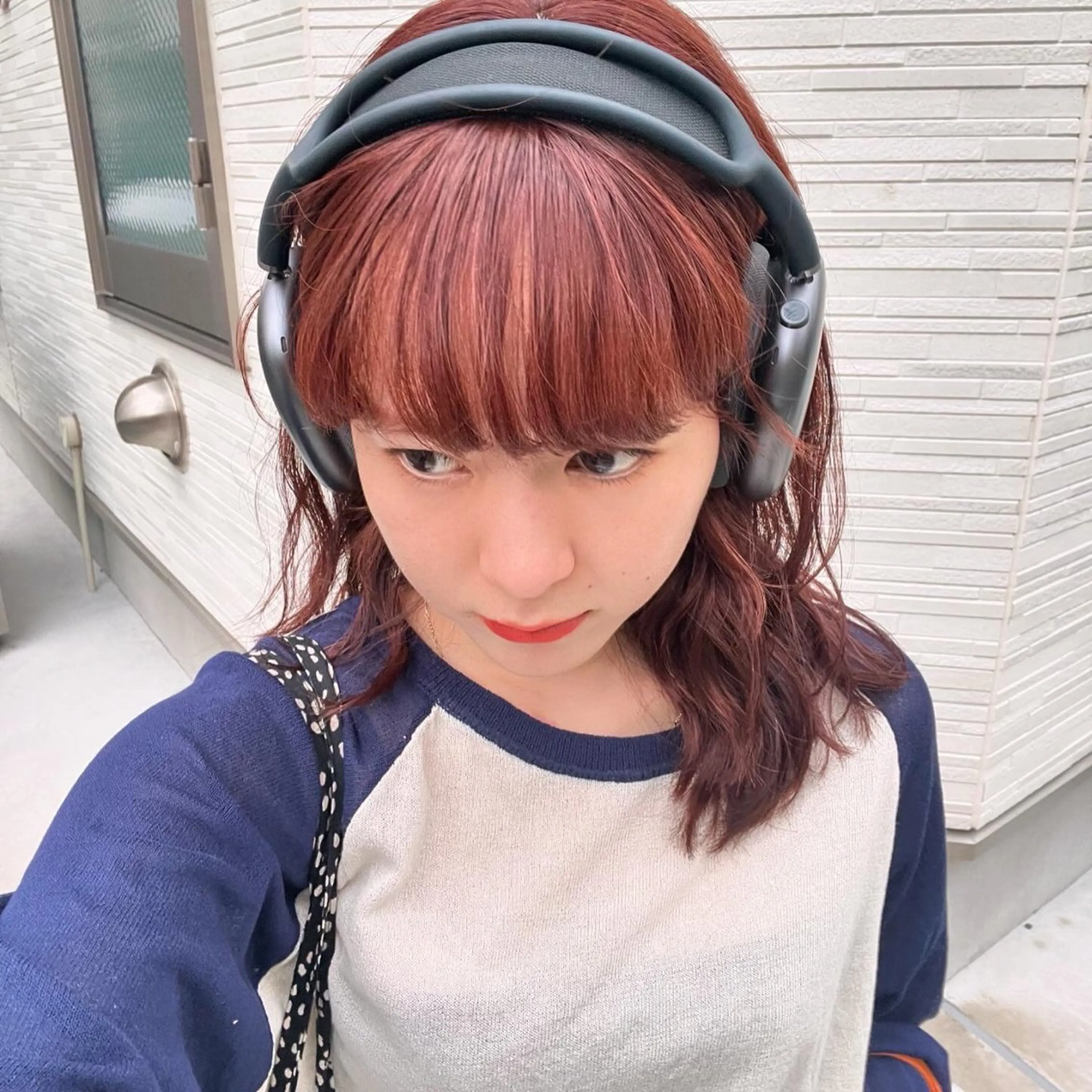 セミロング カラー 阿久津真衣 似合わせカットのヘアスタイル