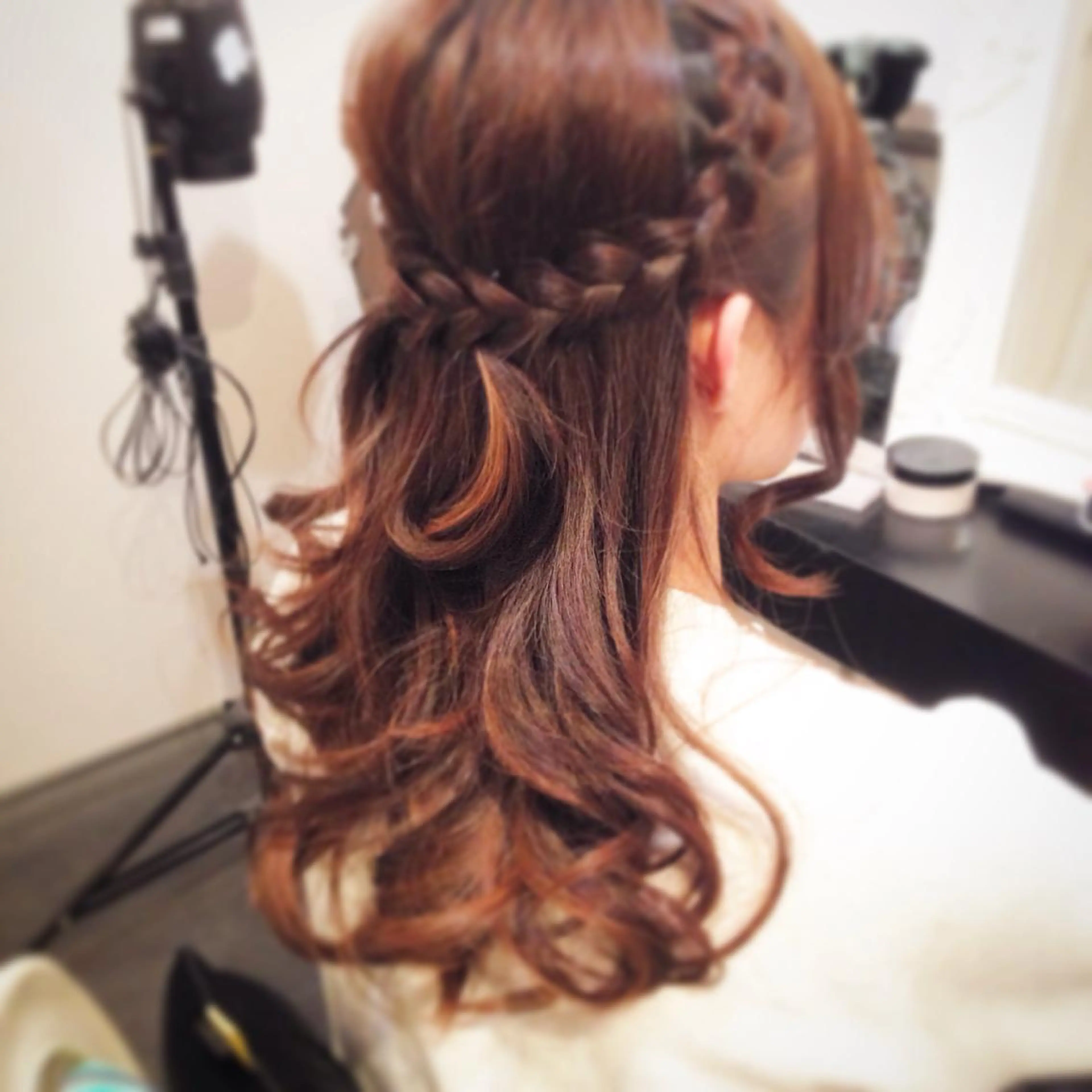 ヘアアレンジ Mariana/ 鶴原-ハイライトのヘアスタイル