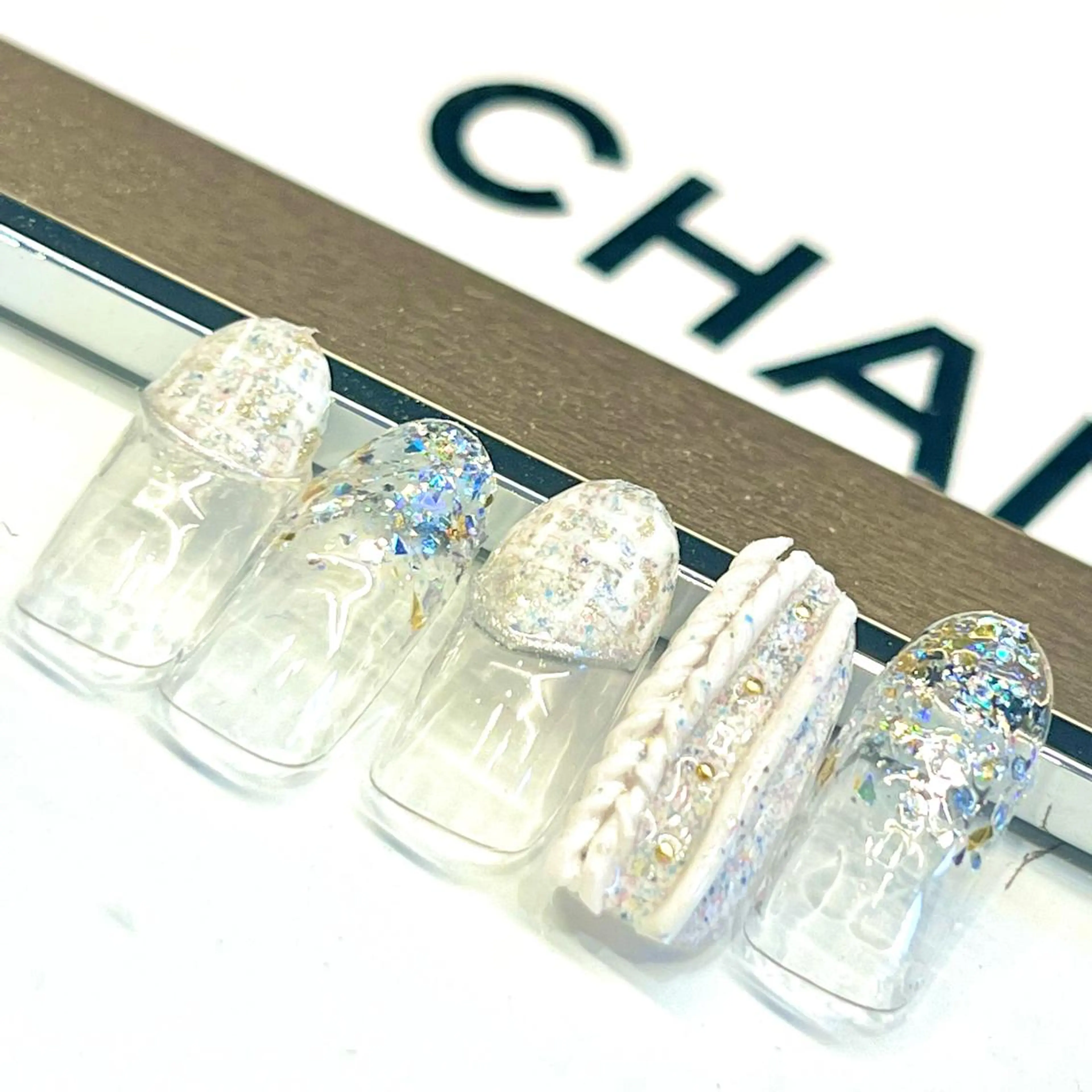 ネイル アートネイル ジェルネイル ロングネイル ニュアンスネイル オフィスネイル ハンドネイル clover nailのネイルデザイン