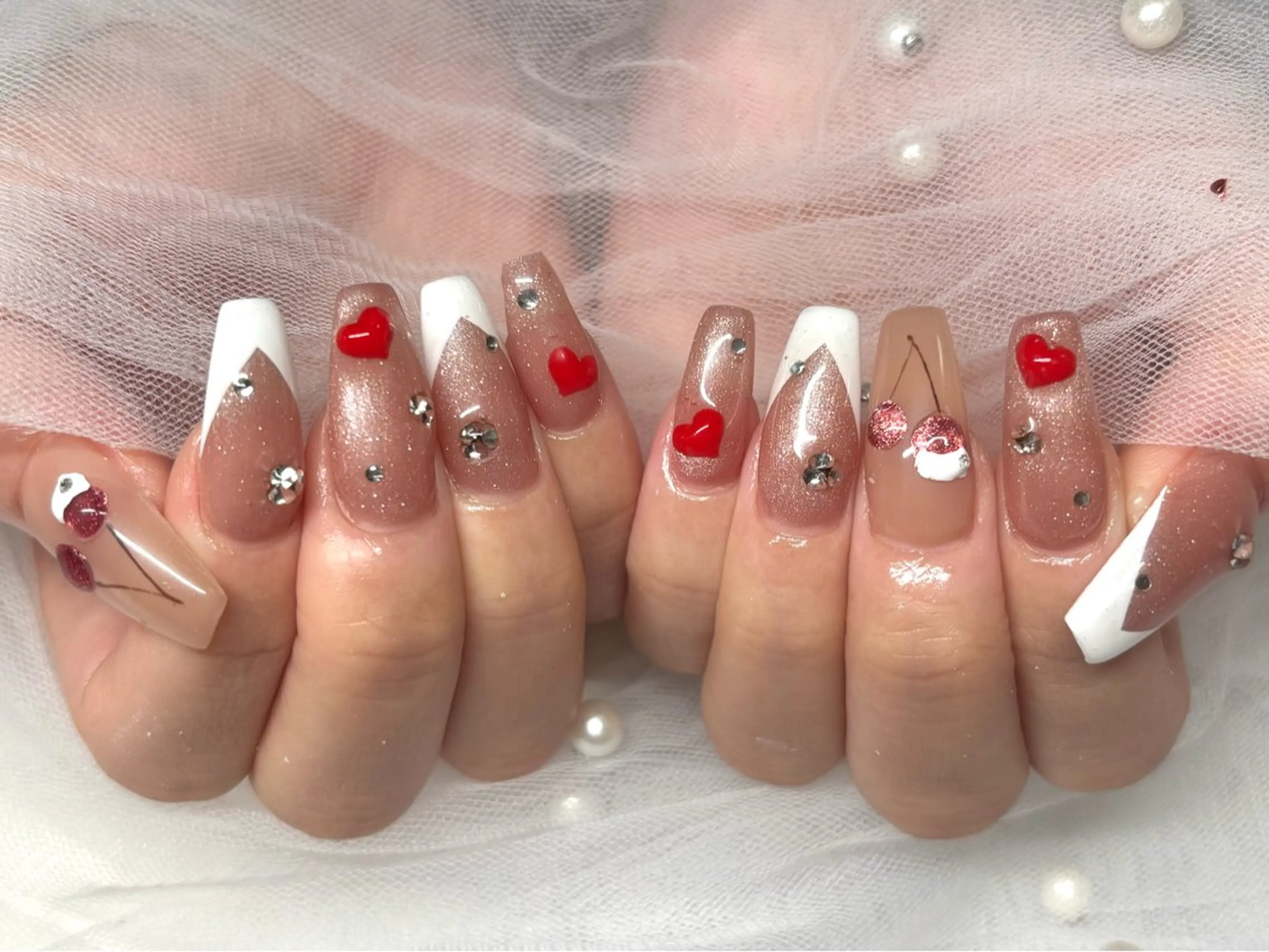 ネイル Roi〈ロワ〉 Akariのネイルデザイン