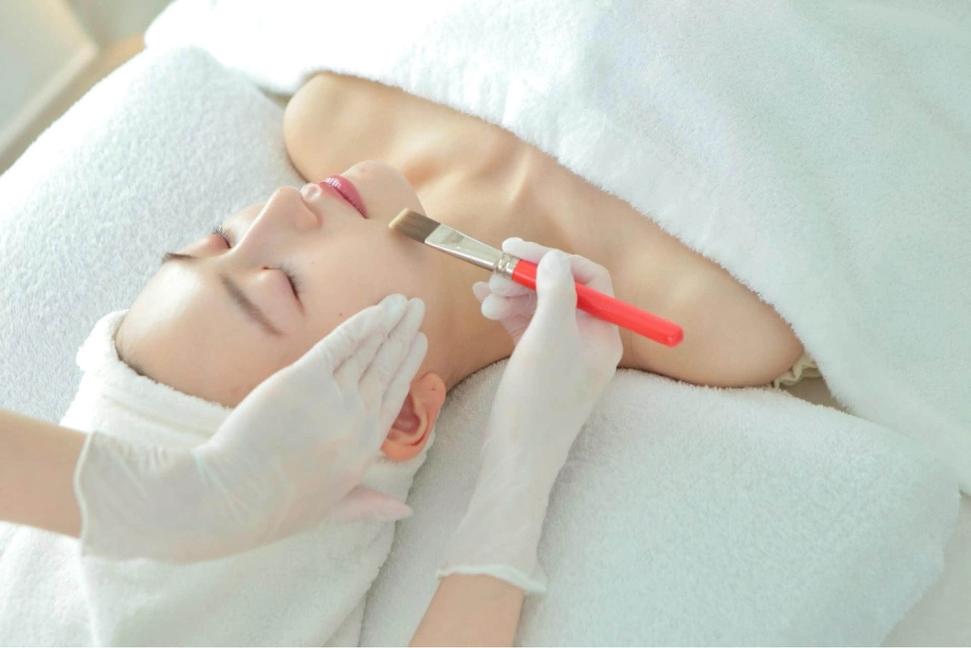 【🥼ララピール×毛穴洗浄パッケージ🩺】≪SNSモニターモデル・before/after写真撮影目隠しあり掲載≫の写真