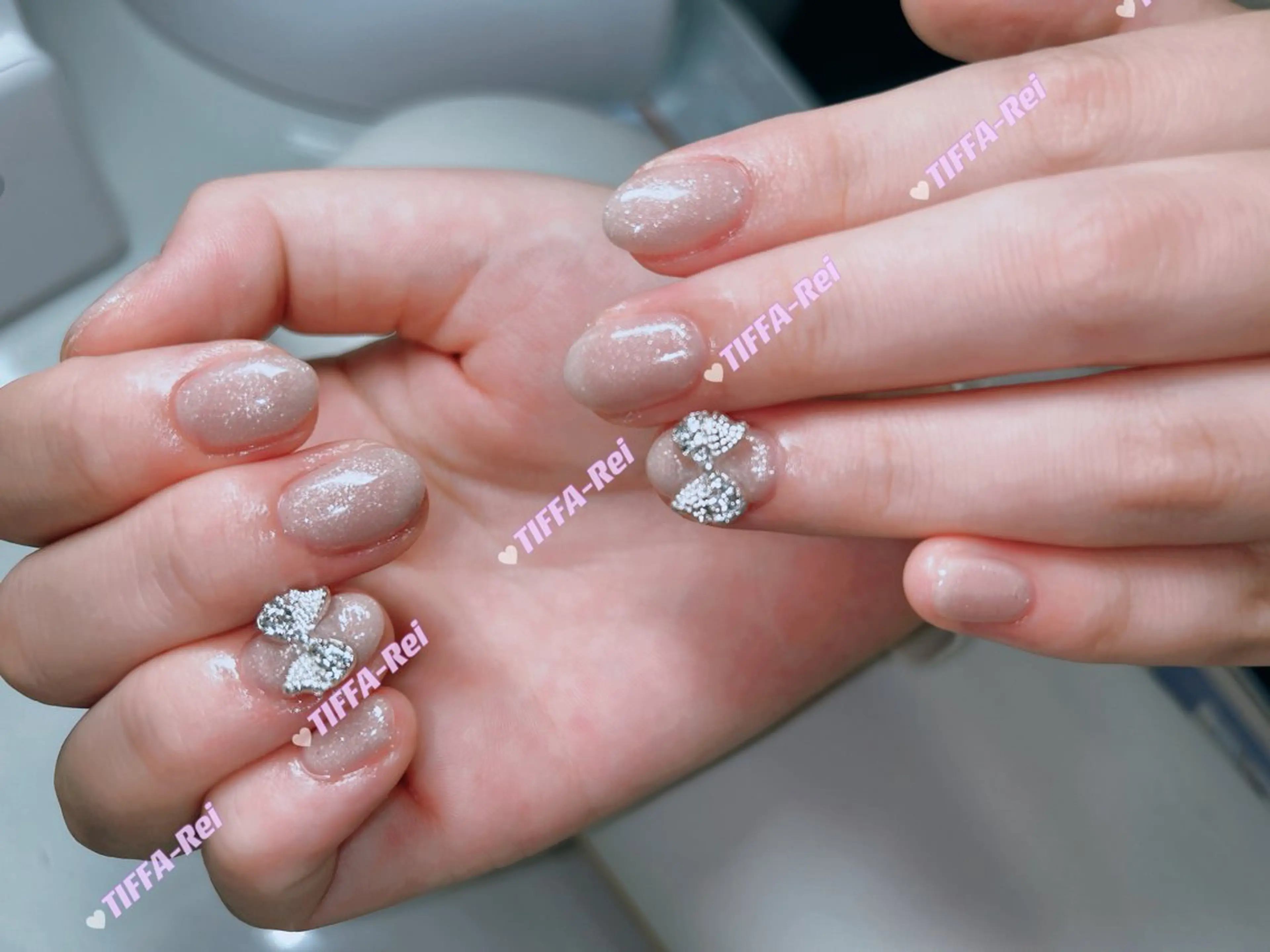 ネイル レイ T&B 渋谷ネイルのネイルデザイン