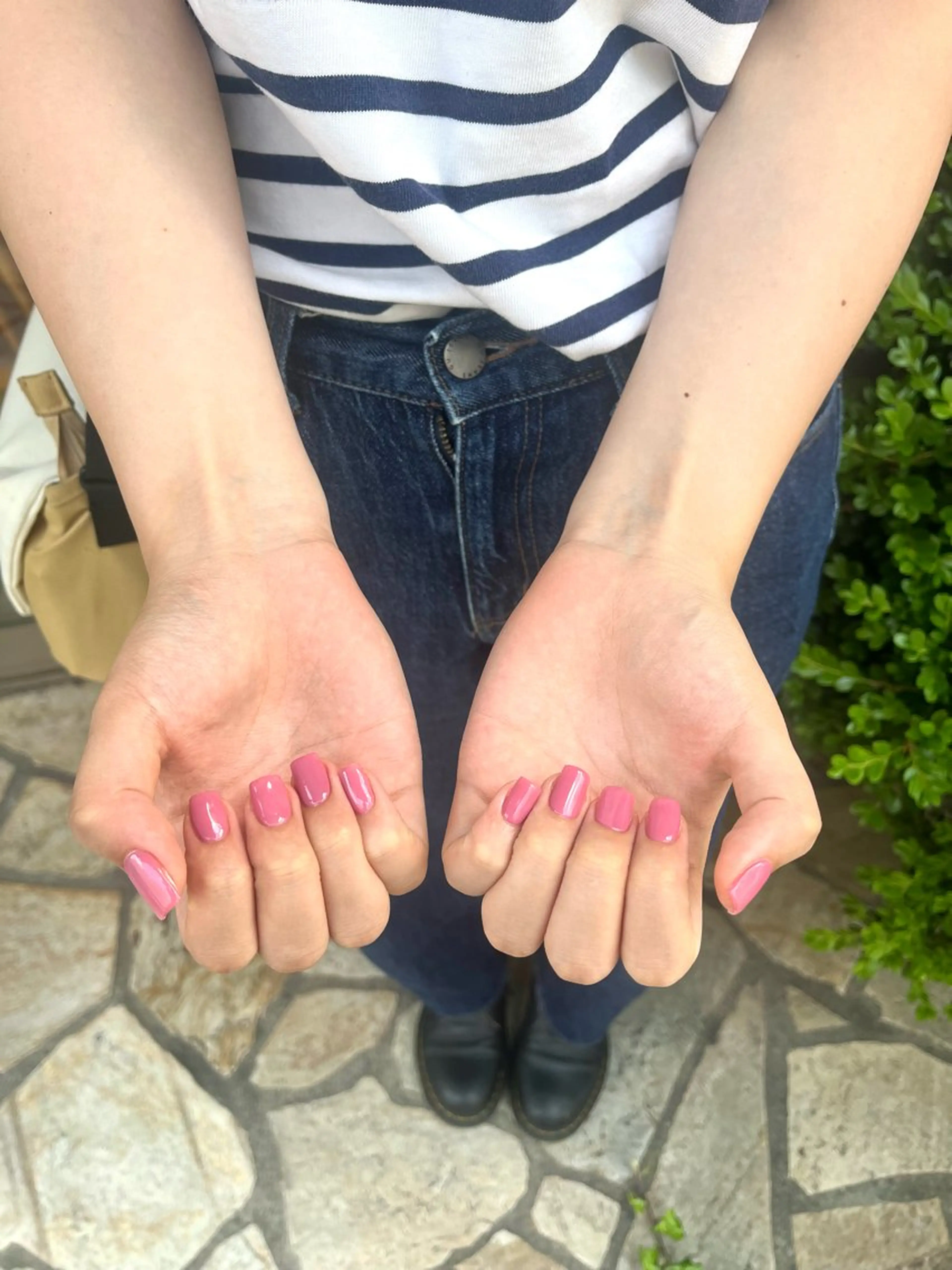 ネイル ワンカラーネイル 坂口 莉愛のネイルデザイン