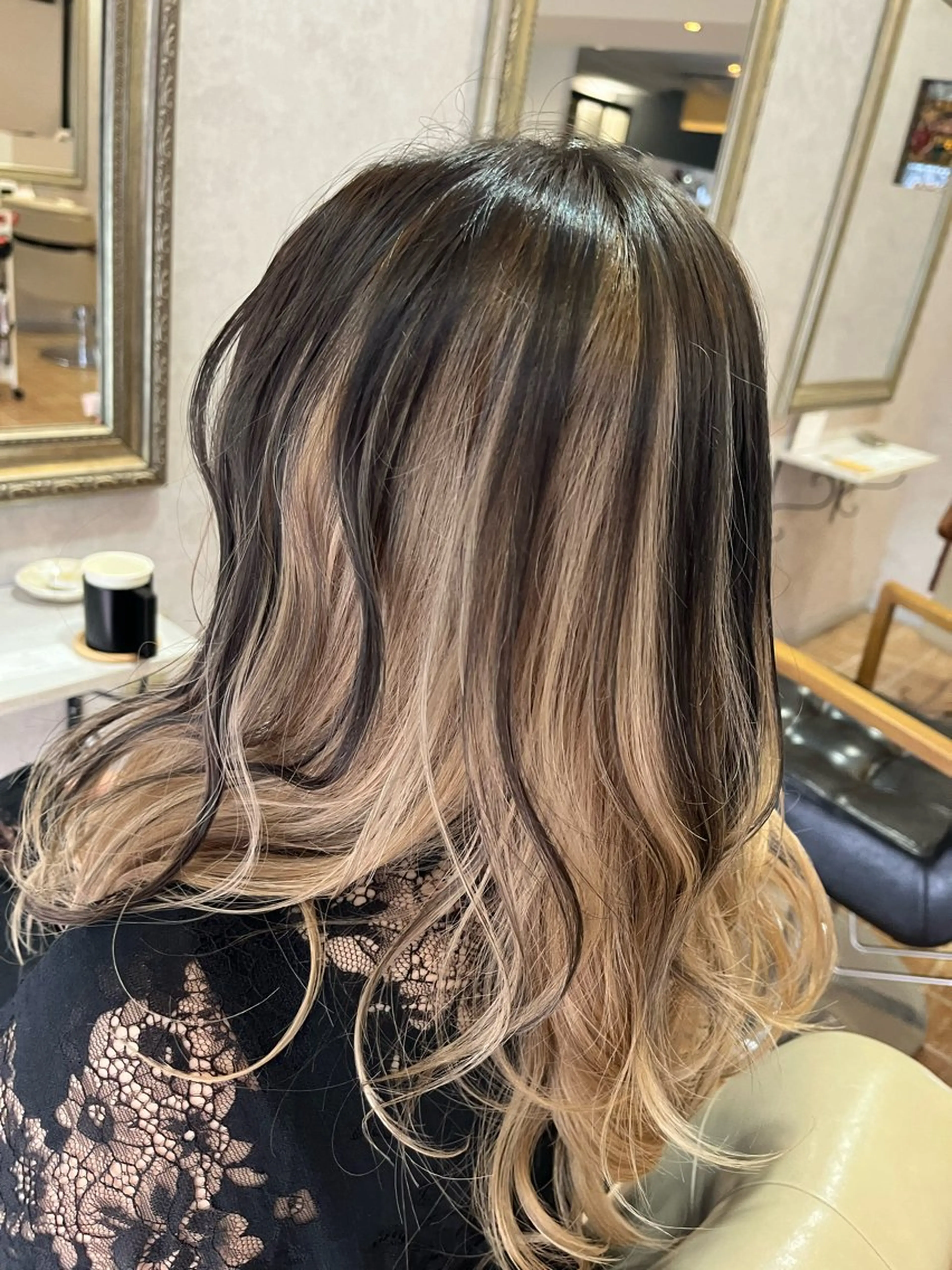 セミロング カラー 🔷岡村主明🔷 Lafestaのヘアスタイル