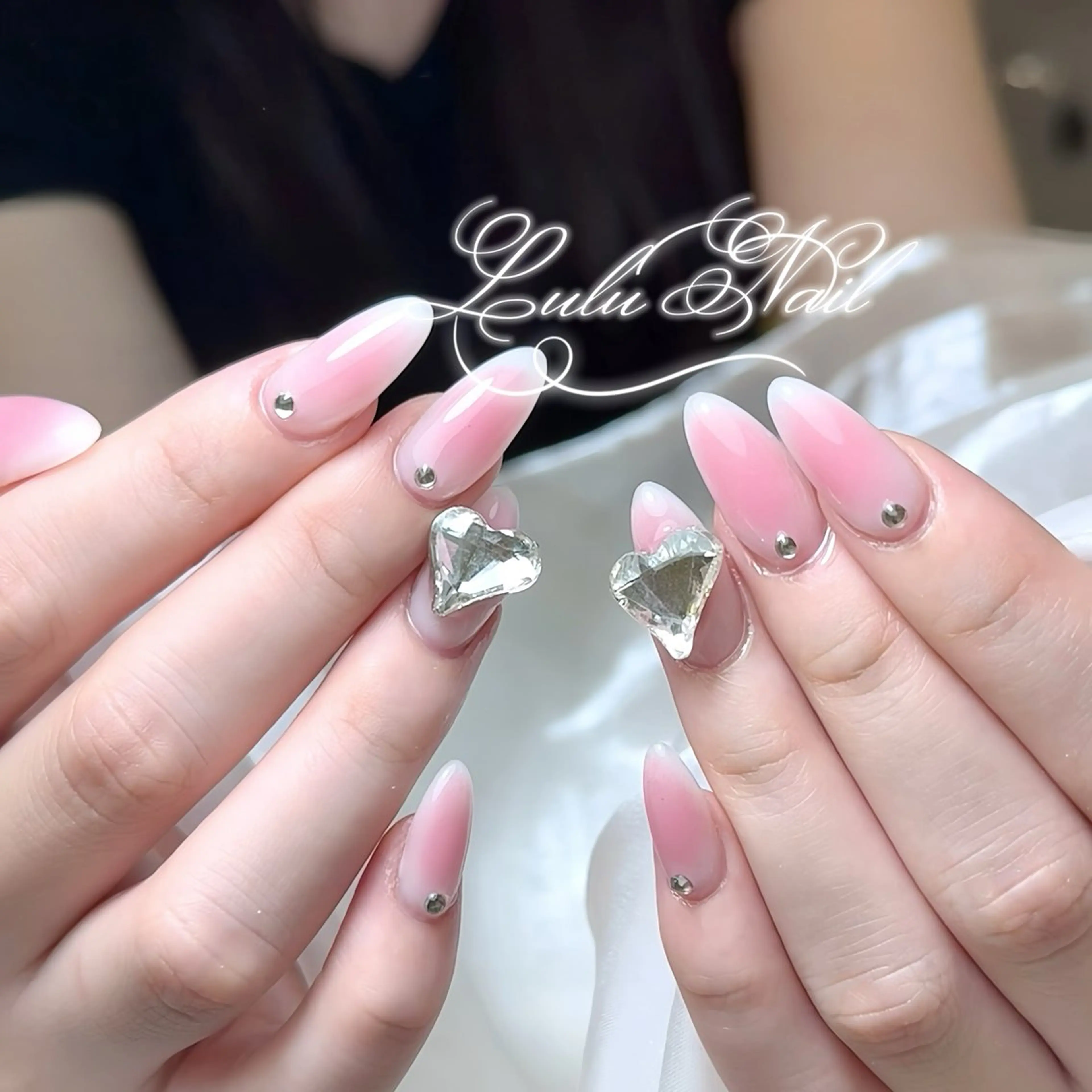 ネイル ハンドネイル Lulu Nail 🫧ユユのネイルデザイン