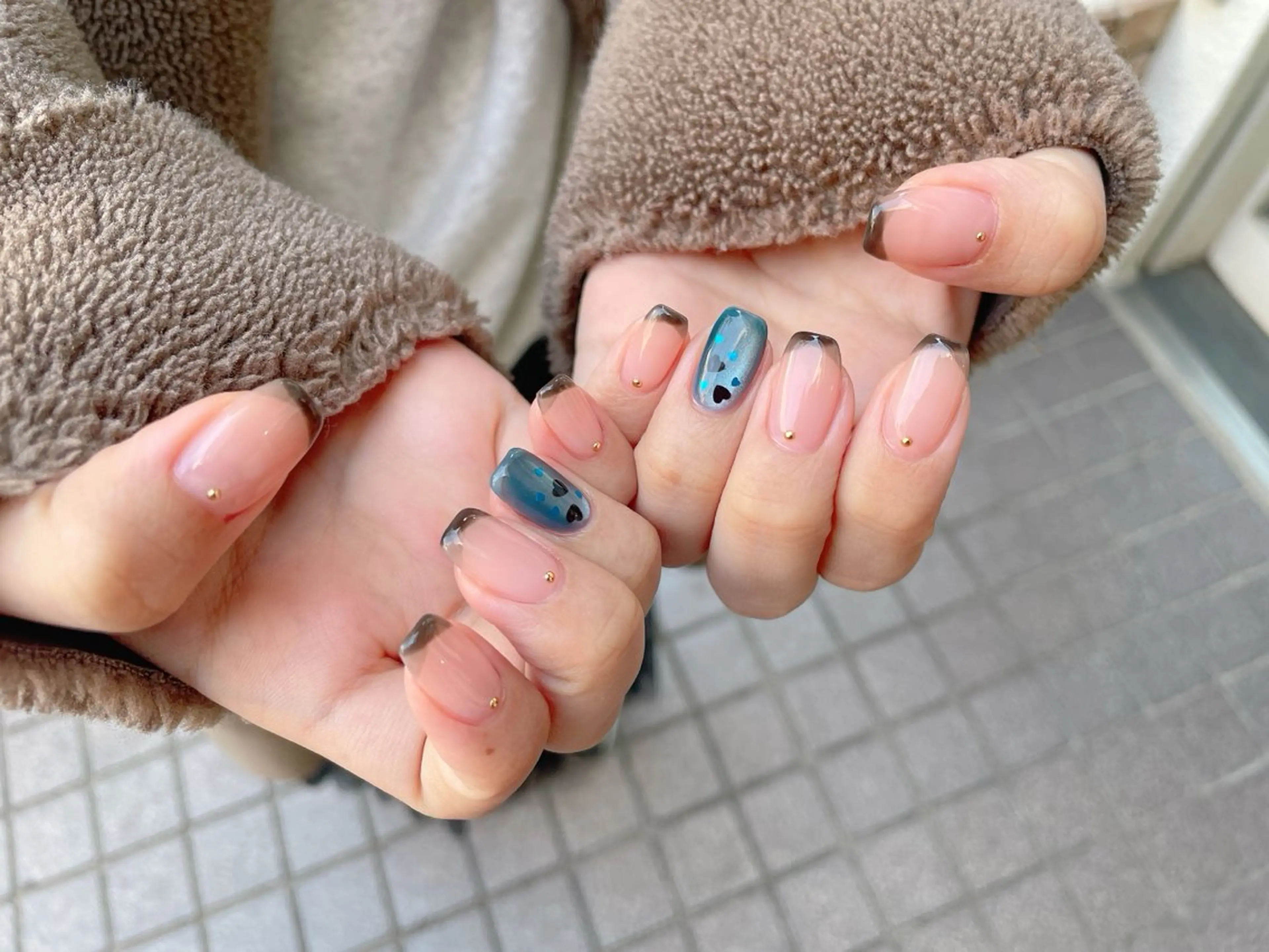 ネイル ジェルネイル マグネットネイル ニュアンスネイル パラジェル 春ネイル nailroom  OHANA所属・nailroom OHANA🌴のネイルデザイン