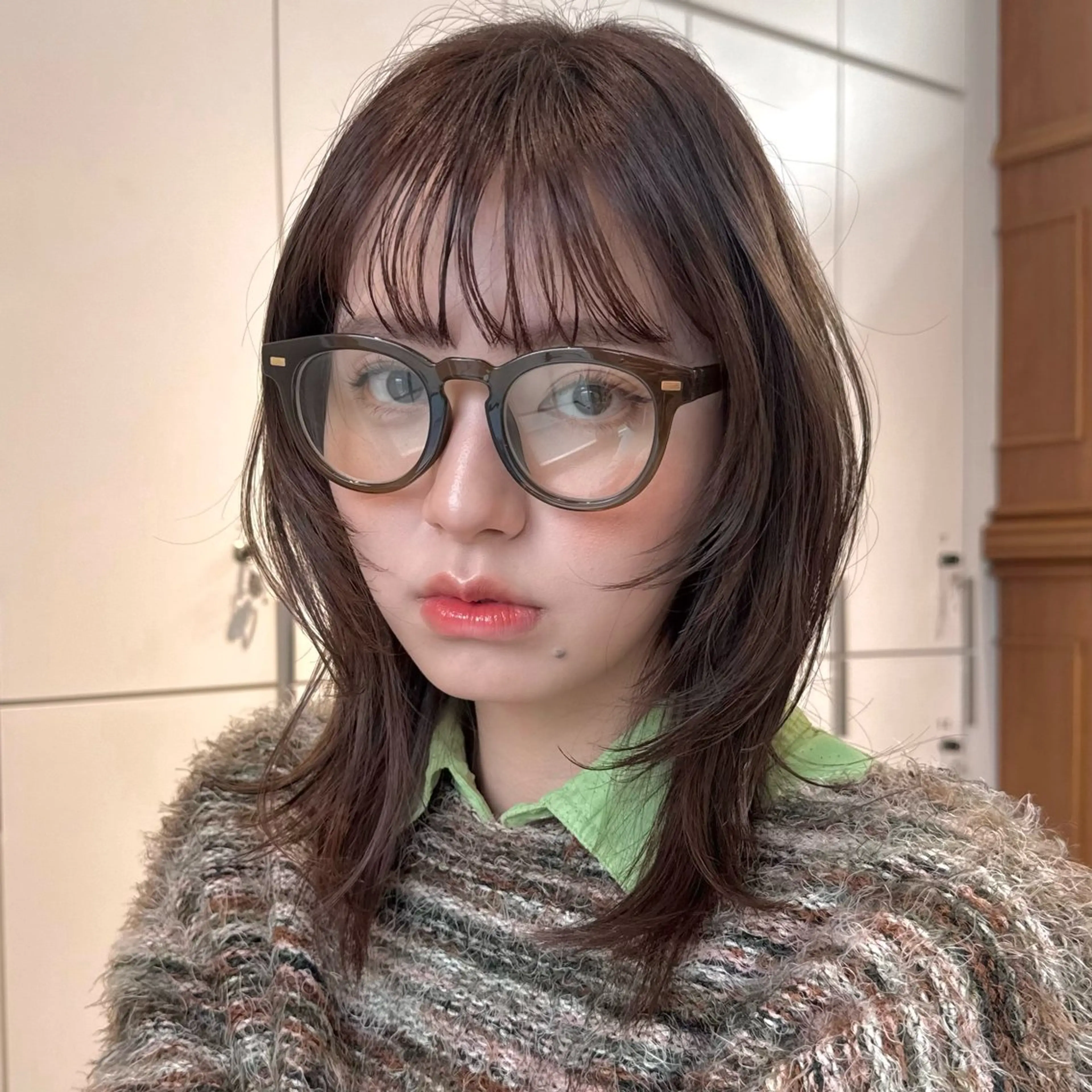 ミディアム ミディアムレイヤー レイヤーカット カット ヘアカラー トリートメント レイヤー/くびれヘア /パーマ💚千琴のヘアスタイル