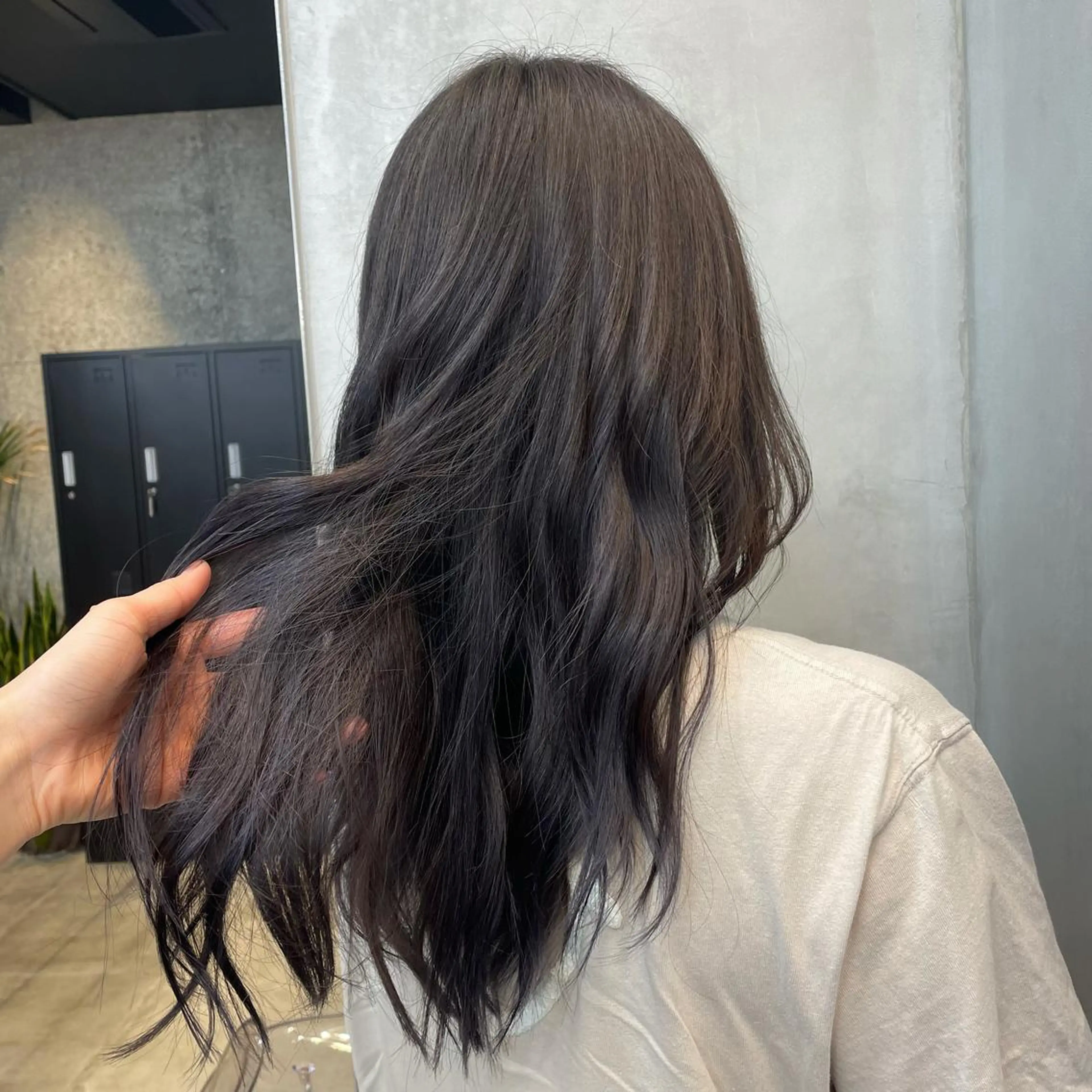 ロング 🫧艶髪/ブリーチ 🐳honami🫧のヘアスタイル