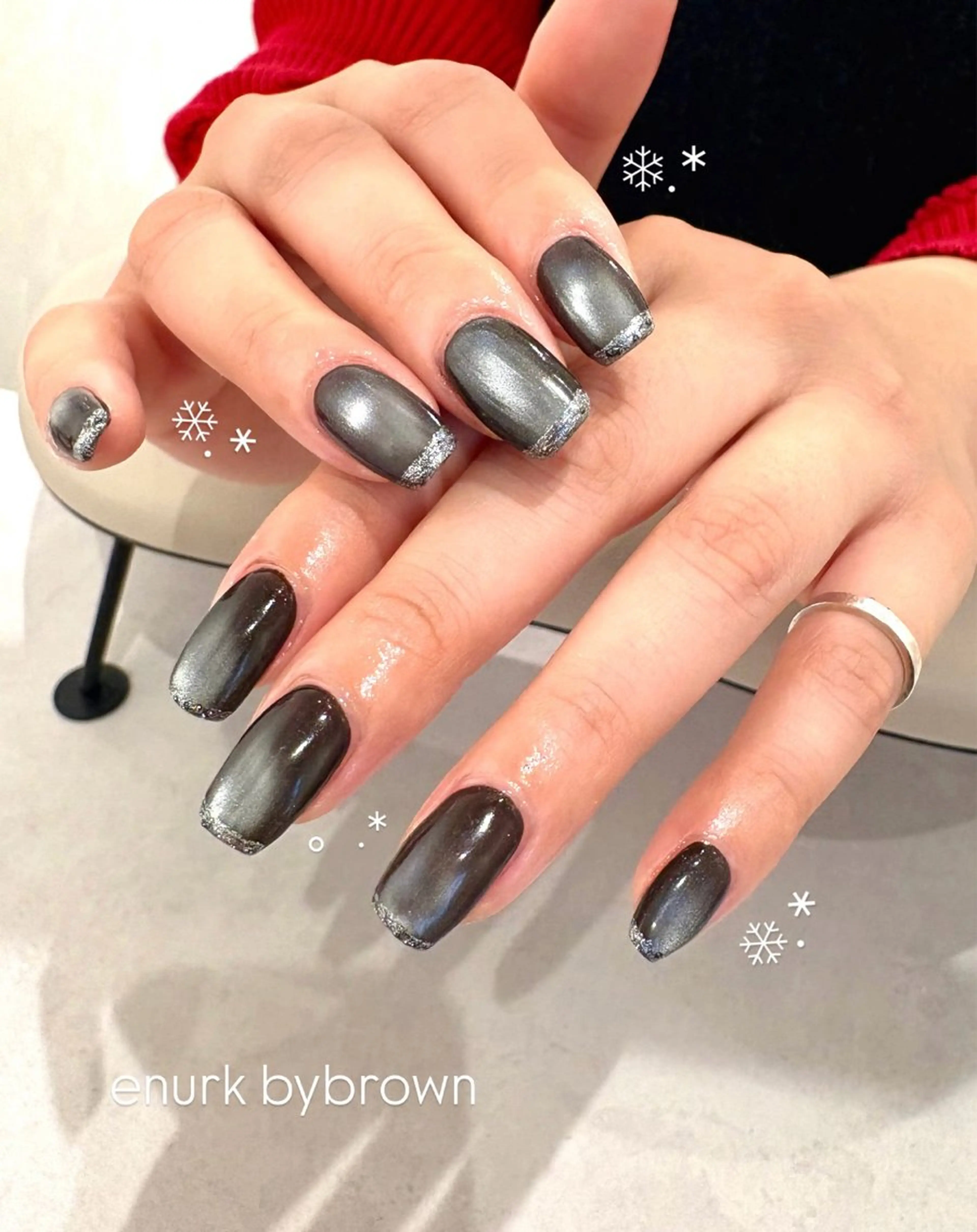 ネイル フレンチネイル ラメ(グリッター) マグネットネイル ハンドネイル enurk店 🍋 M I K U  *のその他イメージ