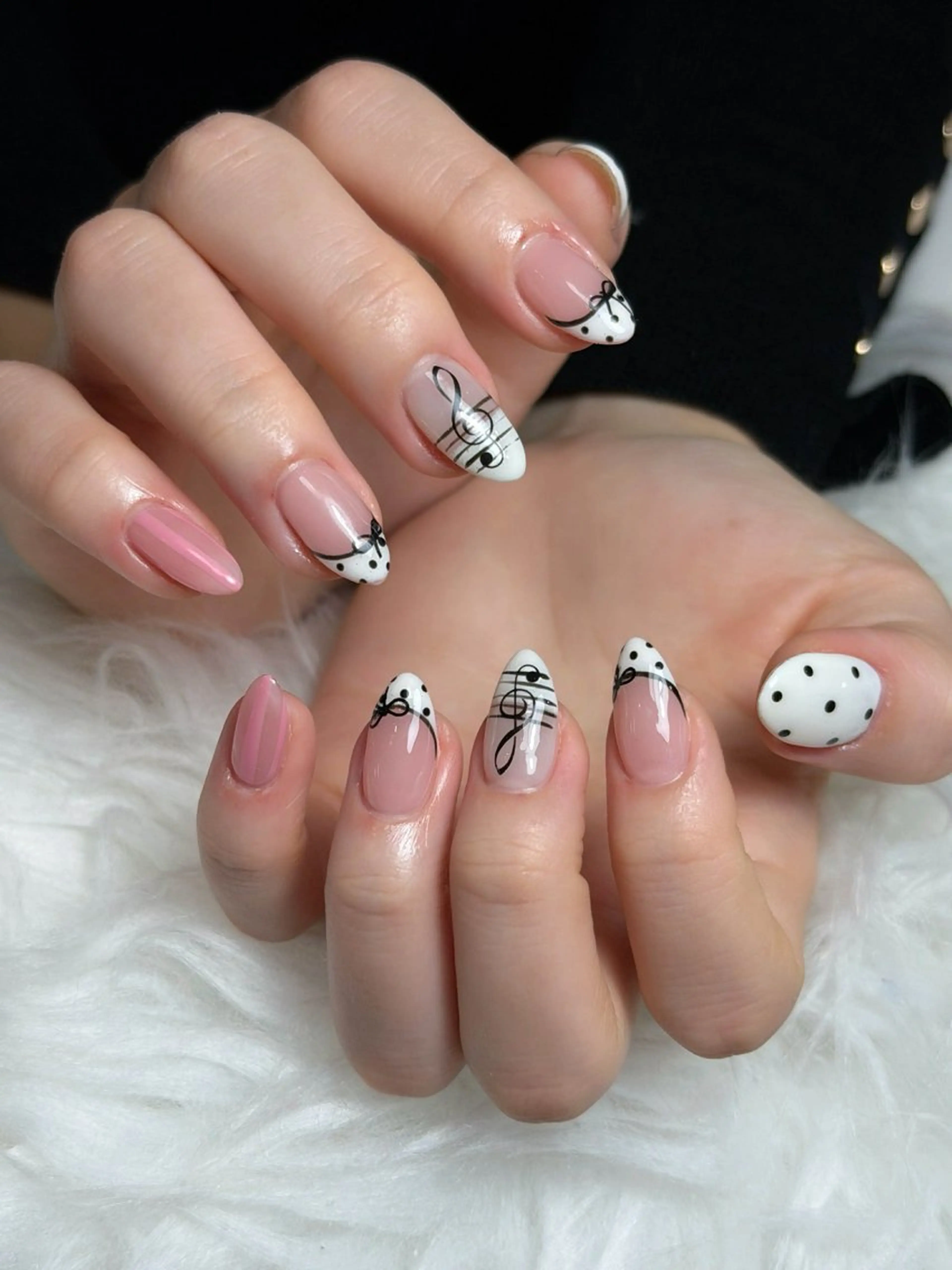 ネイル オーロラネイル ボルドー ブラウン 氷ネイル・うるうるネイル キラキラネイル ハンドネイル Julli NailStudioのネイルデザイン