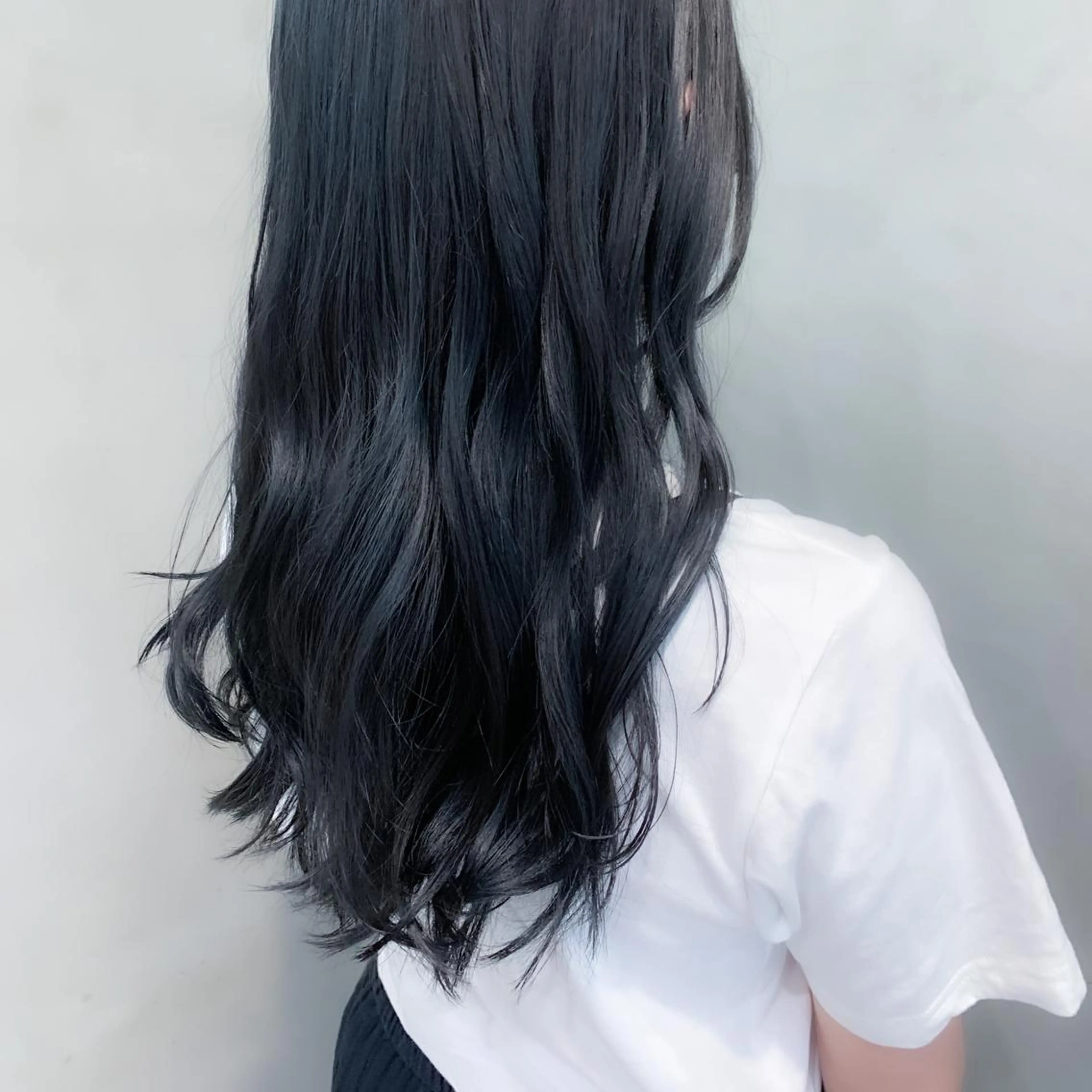 ミディアム カラー ヘアアレンジ ミニボブ/ブリーチ 🌈MISATOのヘアスタイル