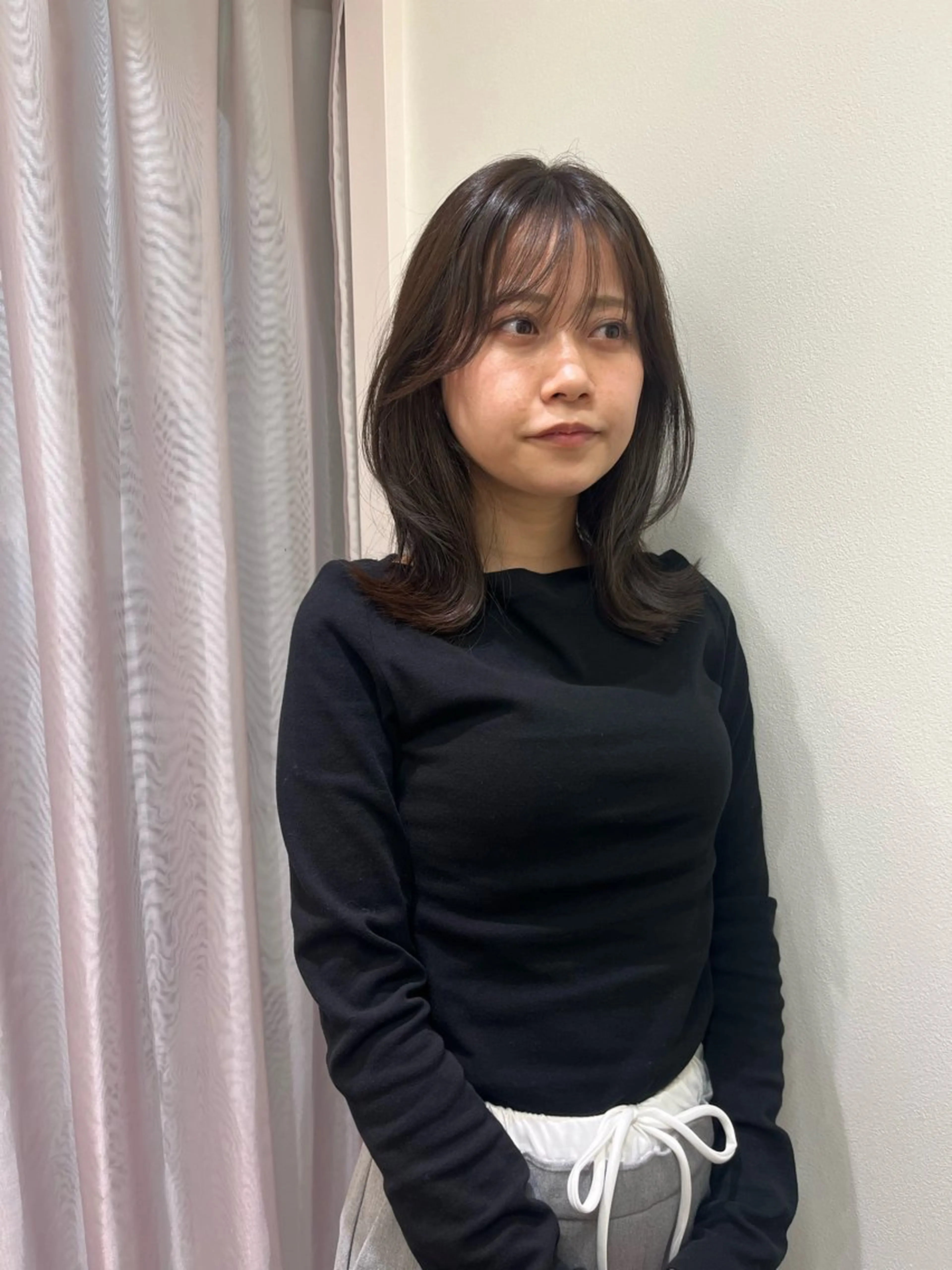 ミディアム カラー カット ヘアカラー トリートメント 松村 澪里のヘアスタイル
