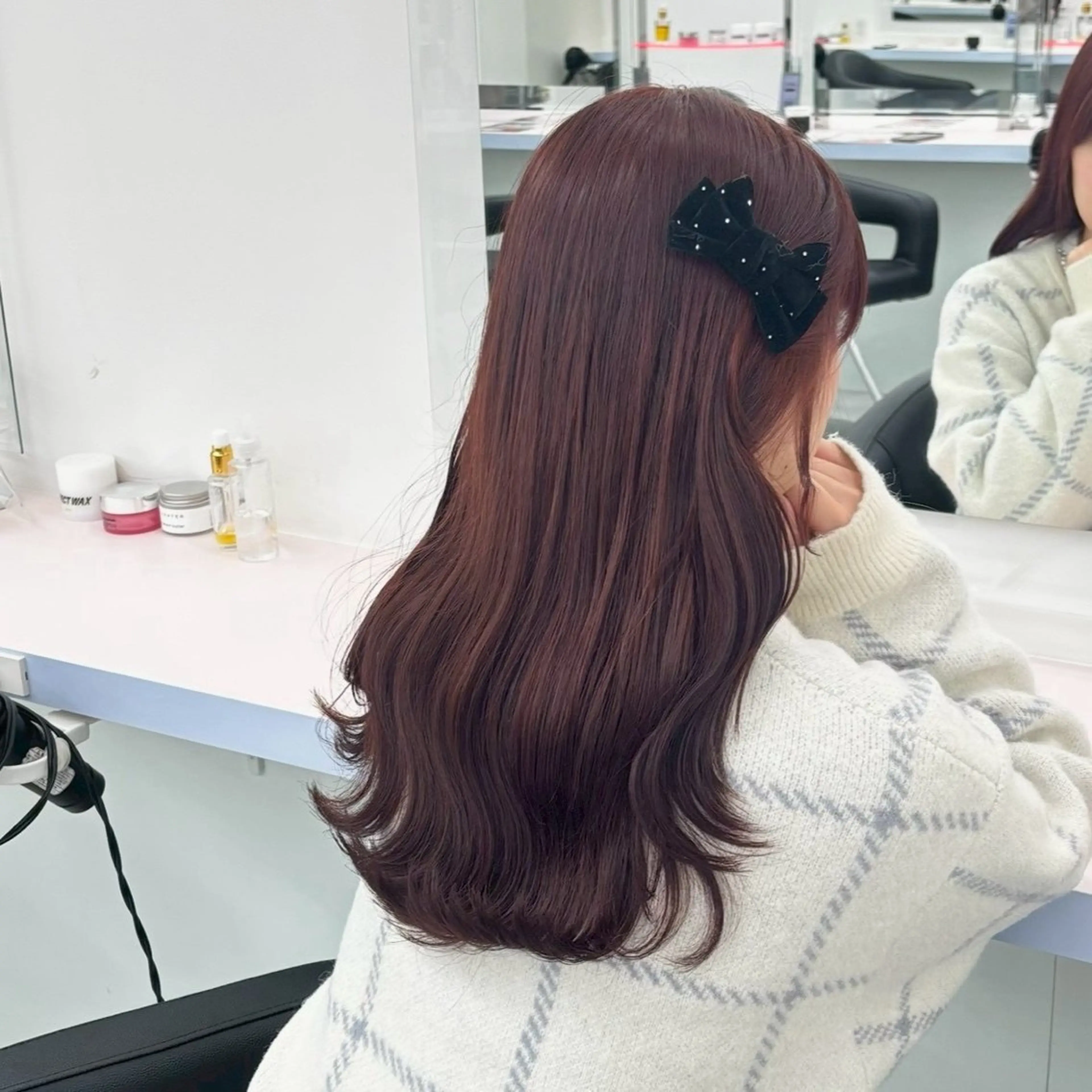 ロング カラー ヘアカラー トリートメント 💎トレンドカラー 💎桃羽のヘアスタイル