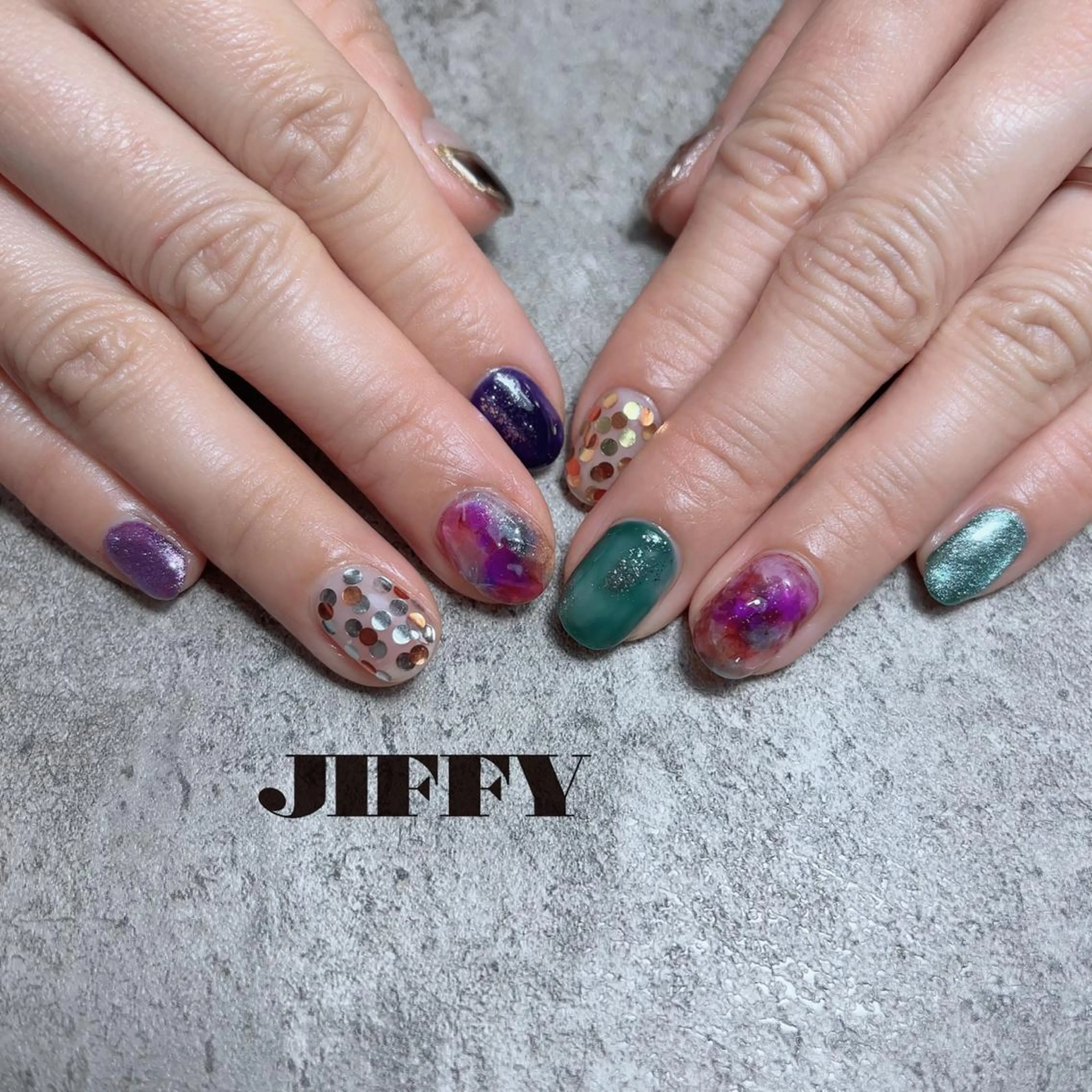 ネイル ニュアンスネイル JIFFY nailstudioのネイルデザイン
