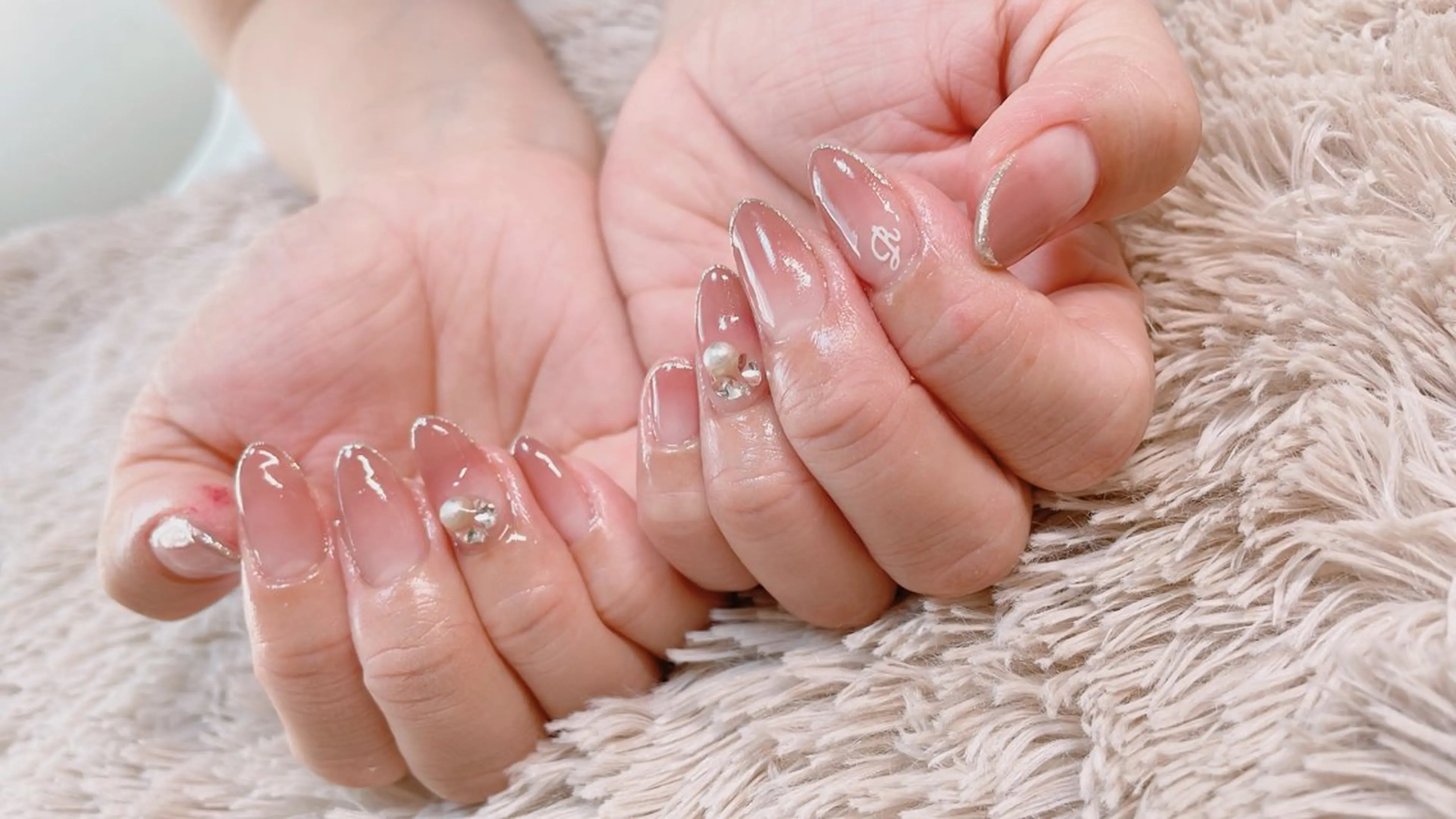 ネイル nakamoto yuukaのネイルデザイン