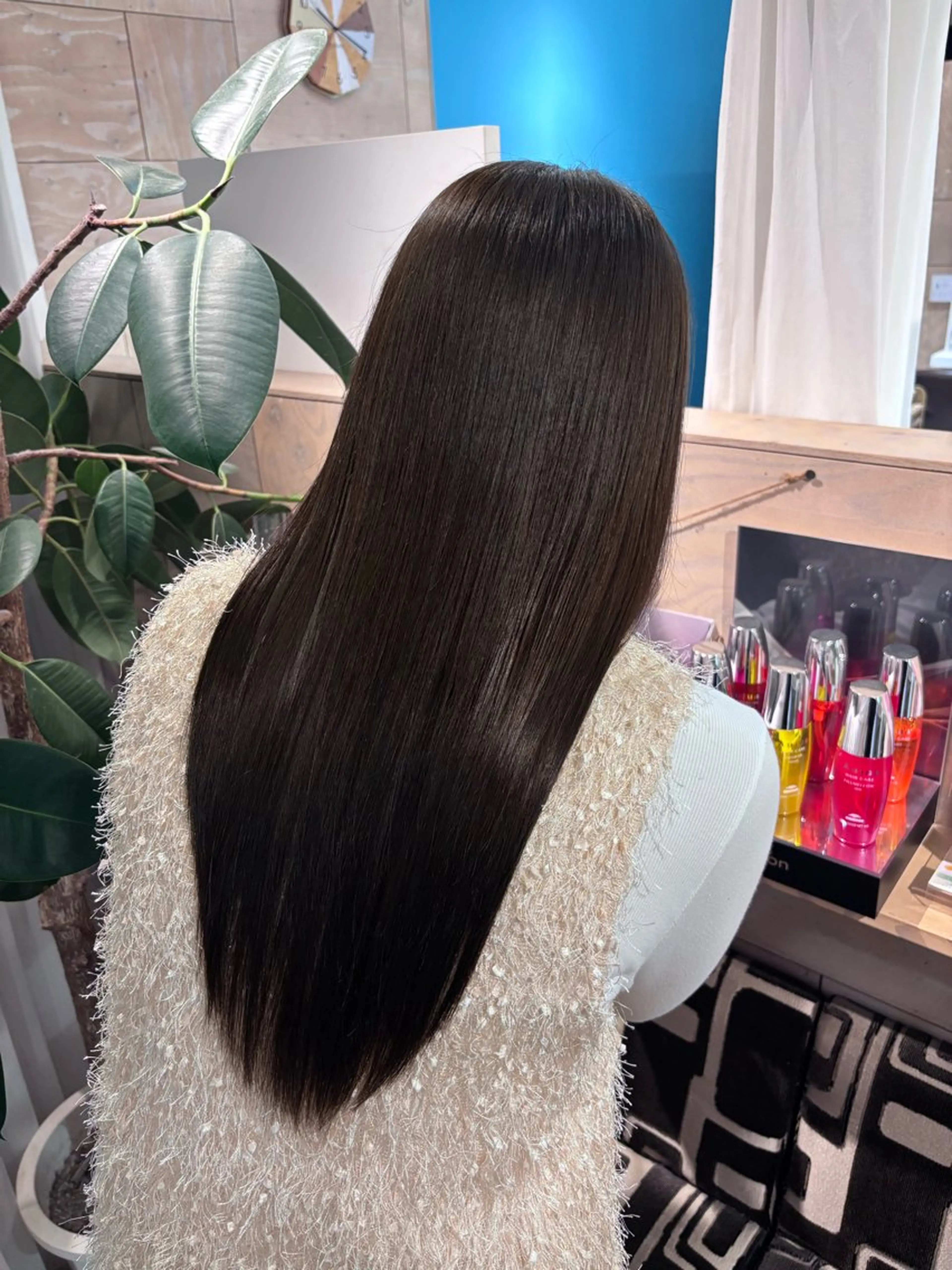 カラー 長沼 愛莉のヘアスタイル