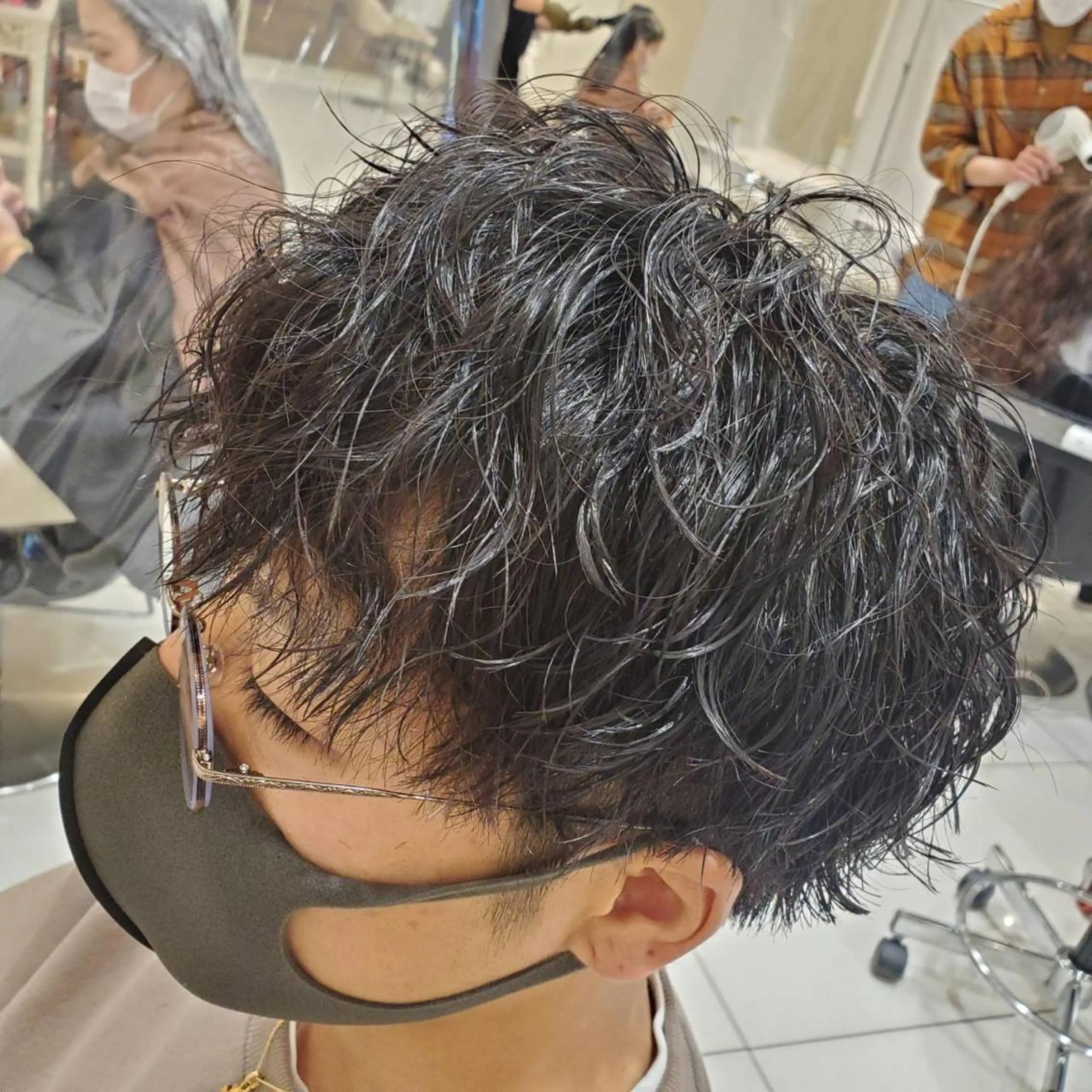 ショート パーマ メンズ メンズパーマ ユ カの眉毛・アイブロウイメージ