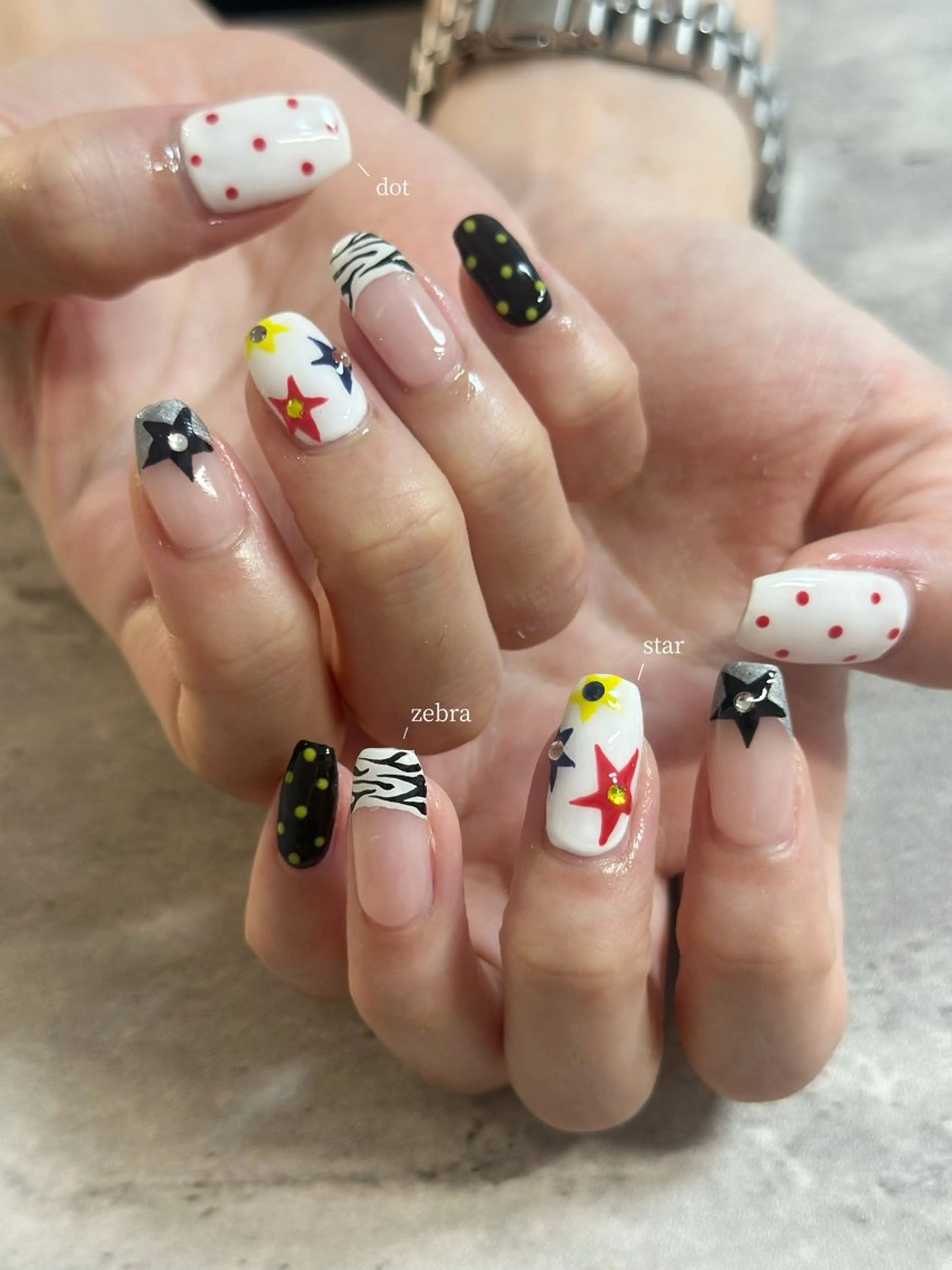 ネイル ハンドネイル One's Nail Roomのネイルデザイン