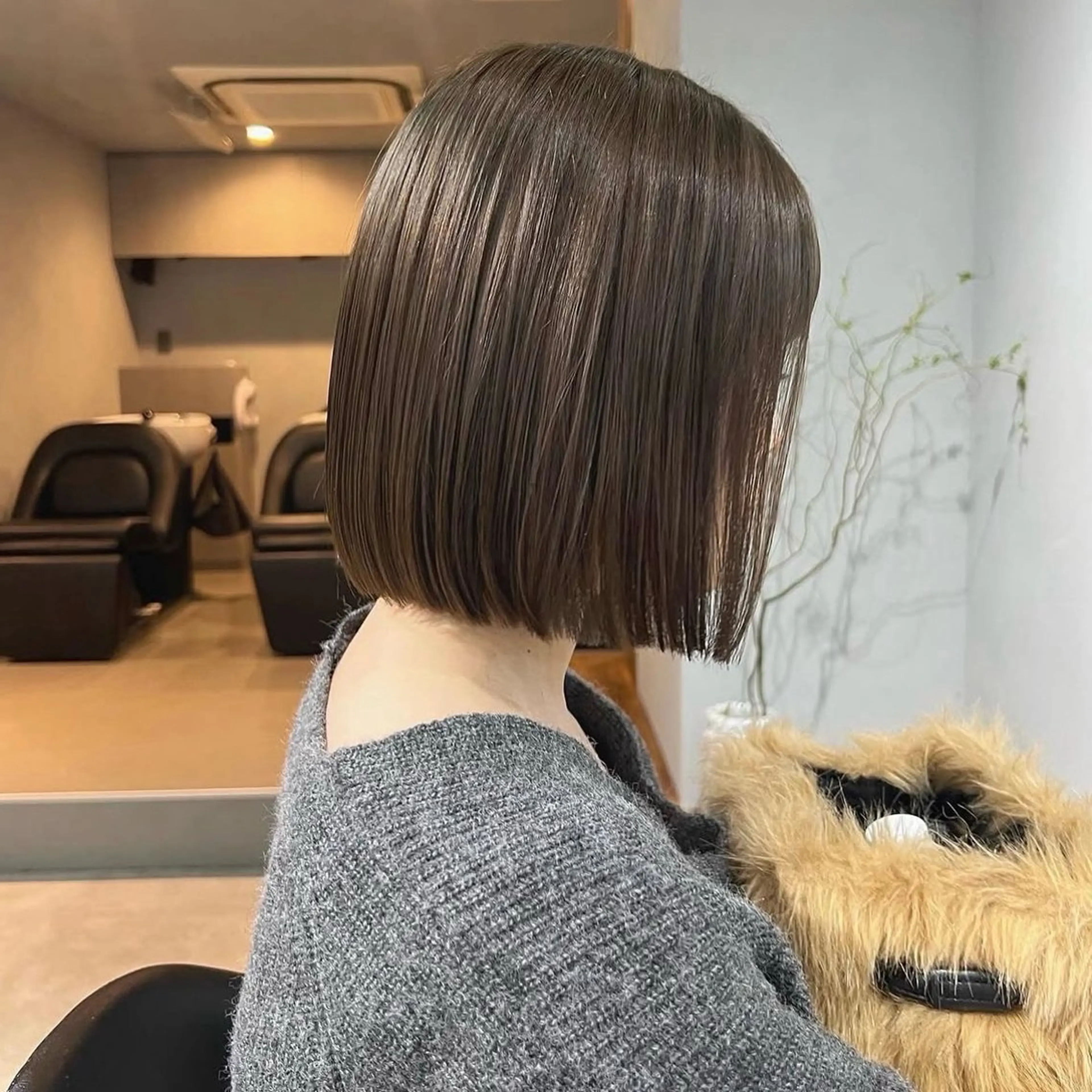 ミディアム カラー ヘアカラー トリートメント akane/ボブ /オリーブベージュのヘアスタイル