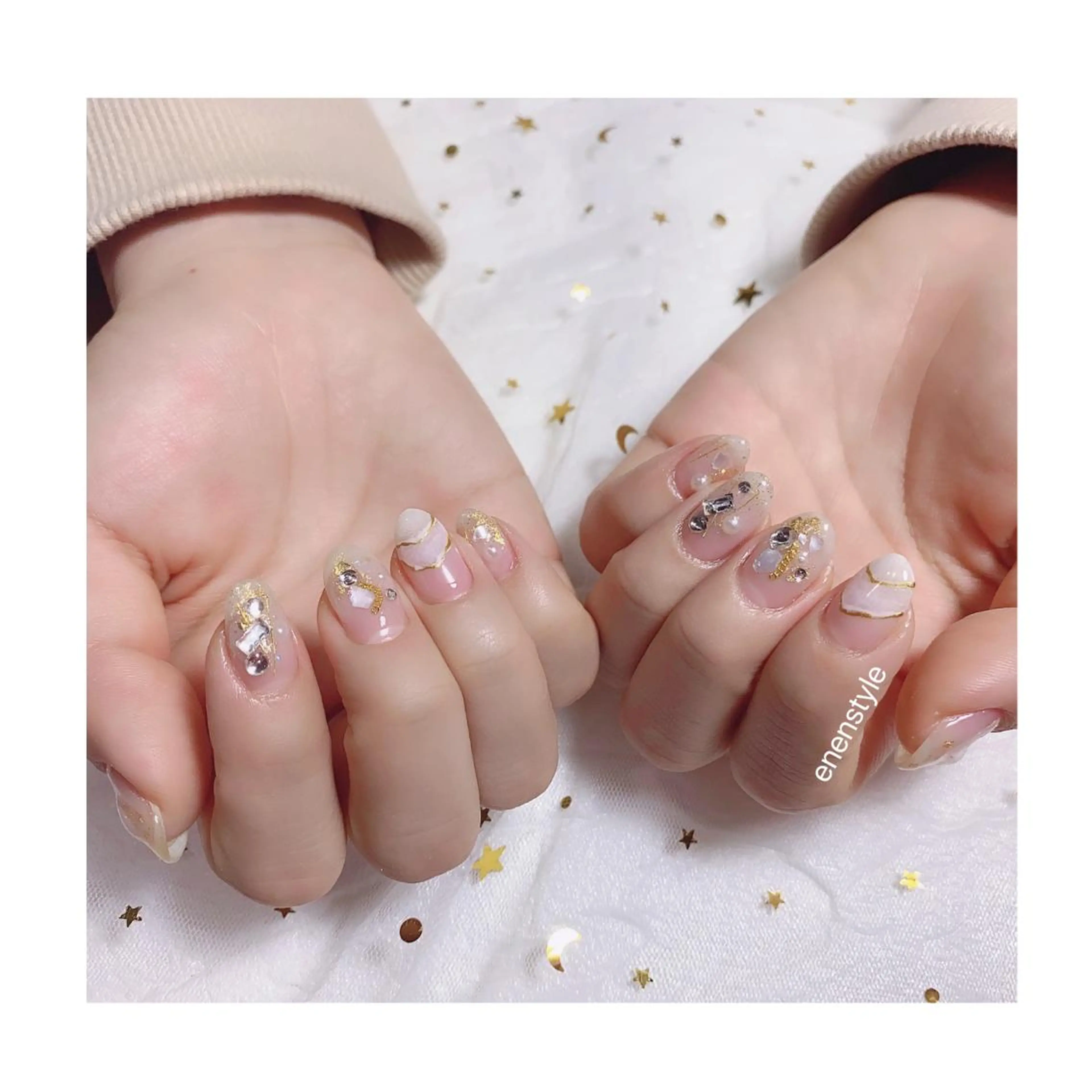 ショート ネイル ジェルネイル ニュアンスネイル オフィスネイル ワンカラーネイル パラジェル 👑enen style👑のネイルデザイン