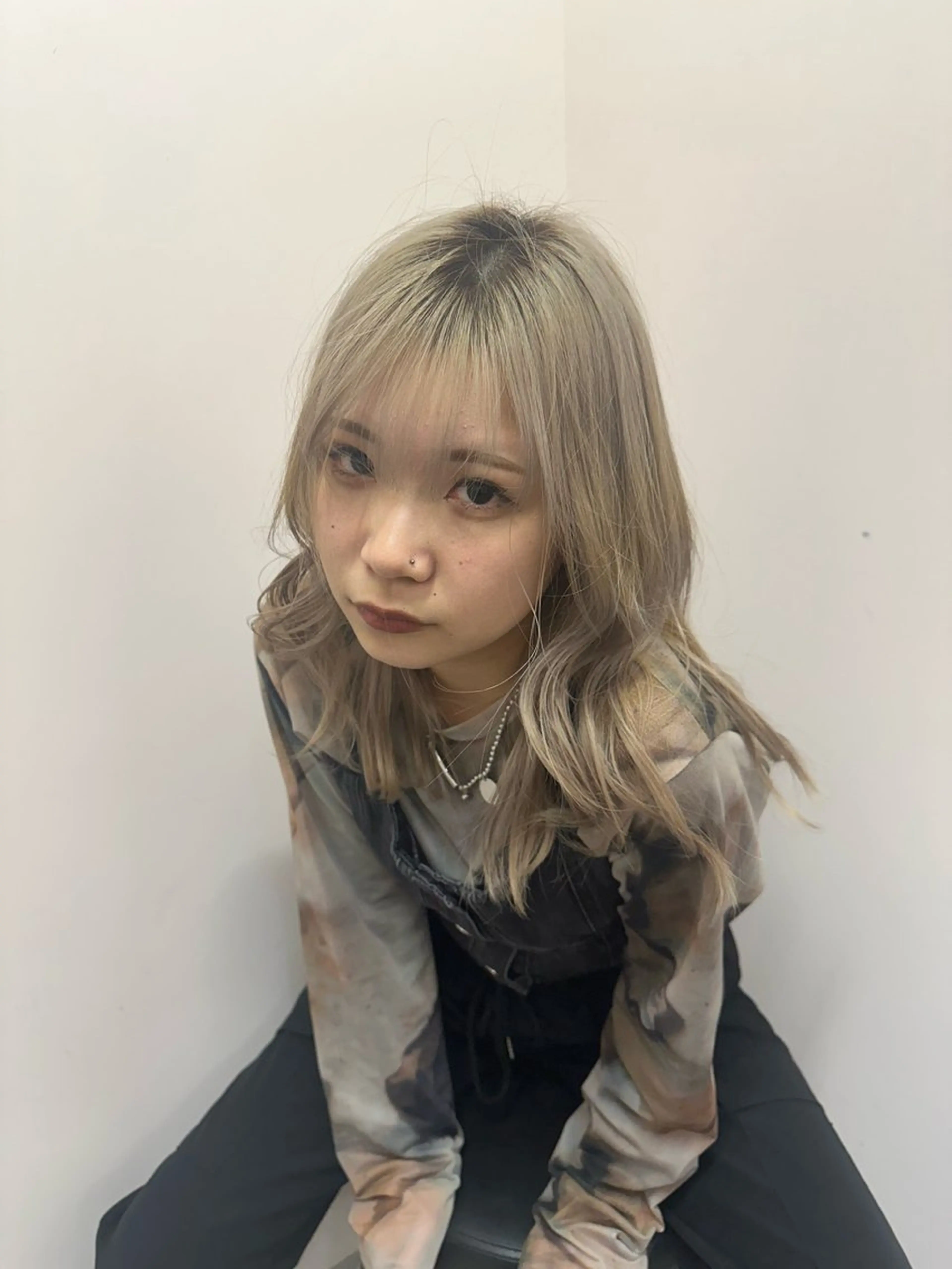 セミロング カラー ヘアカラー トリートメント ケアブリーチ特化✨/ 艶カラー/エクステのヘアスタイル