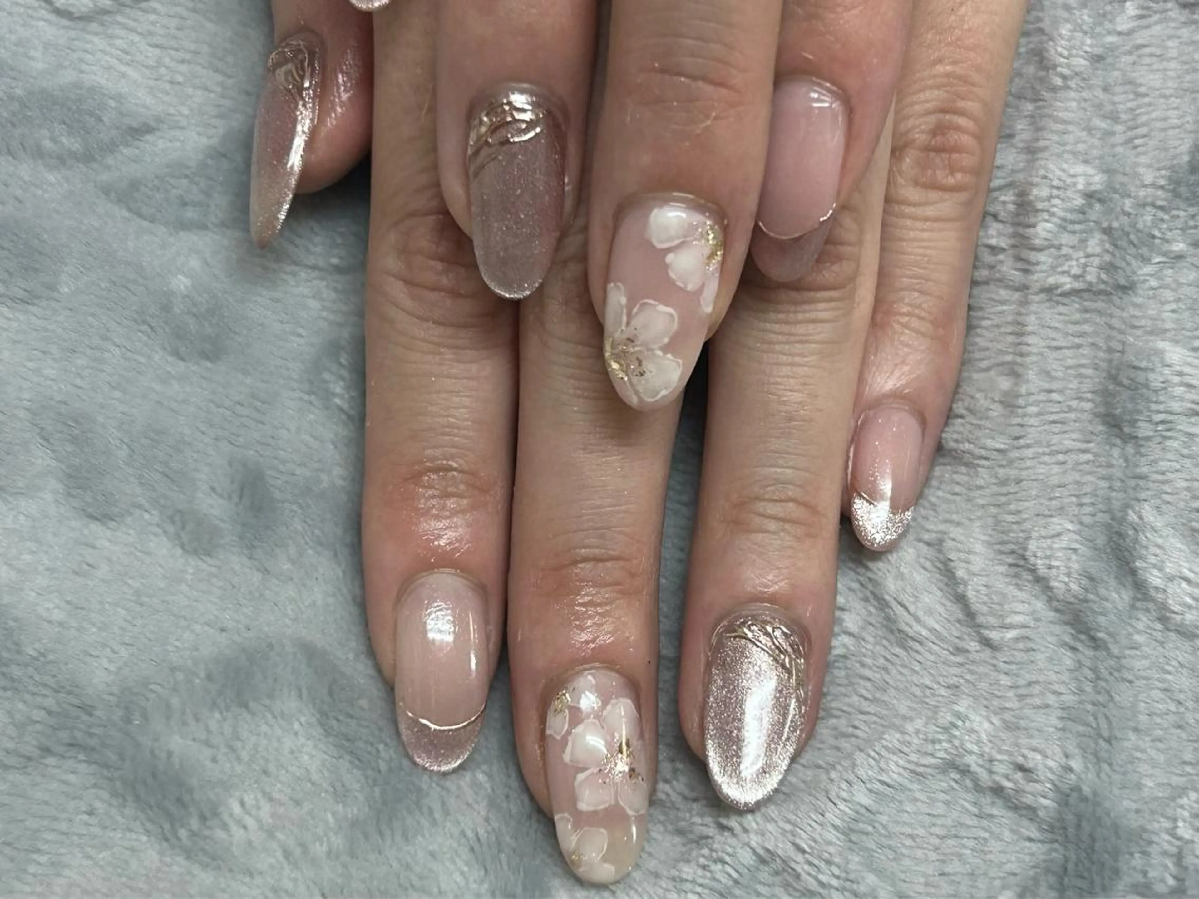 ネイル アートネイル 成人式 フットネイル フレンチネイル ガラスフレンチ brilliant s.kのネイルデザイン