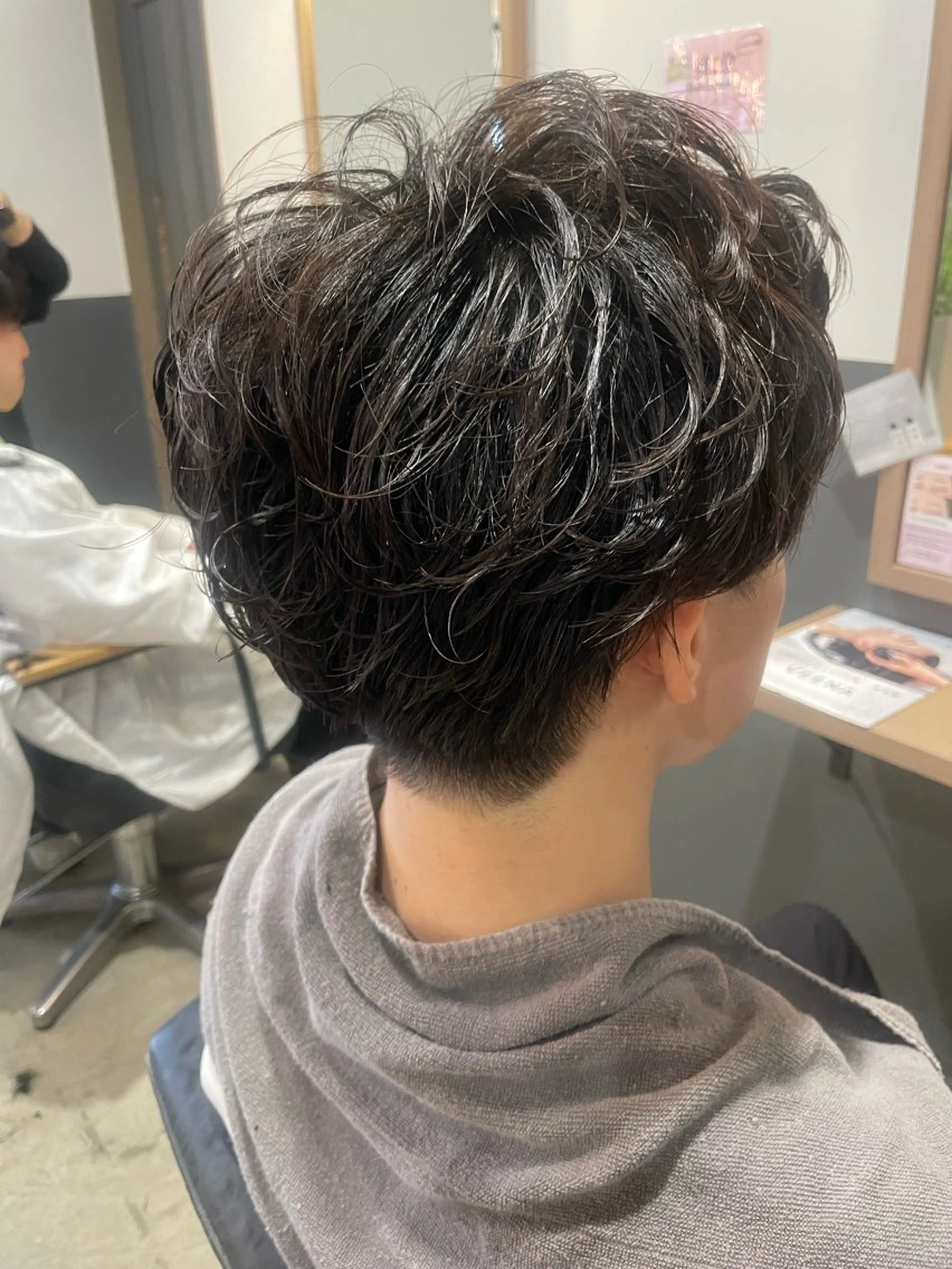 ショート 伊藤 菜奈子のヘアスタイル