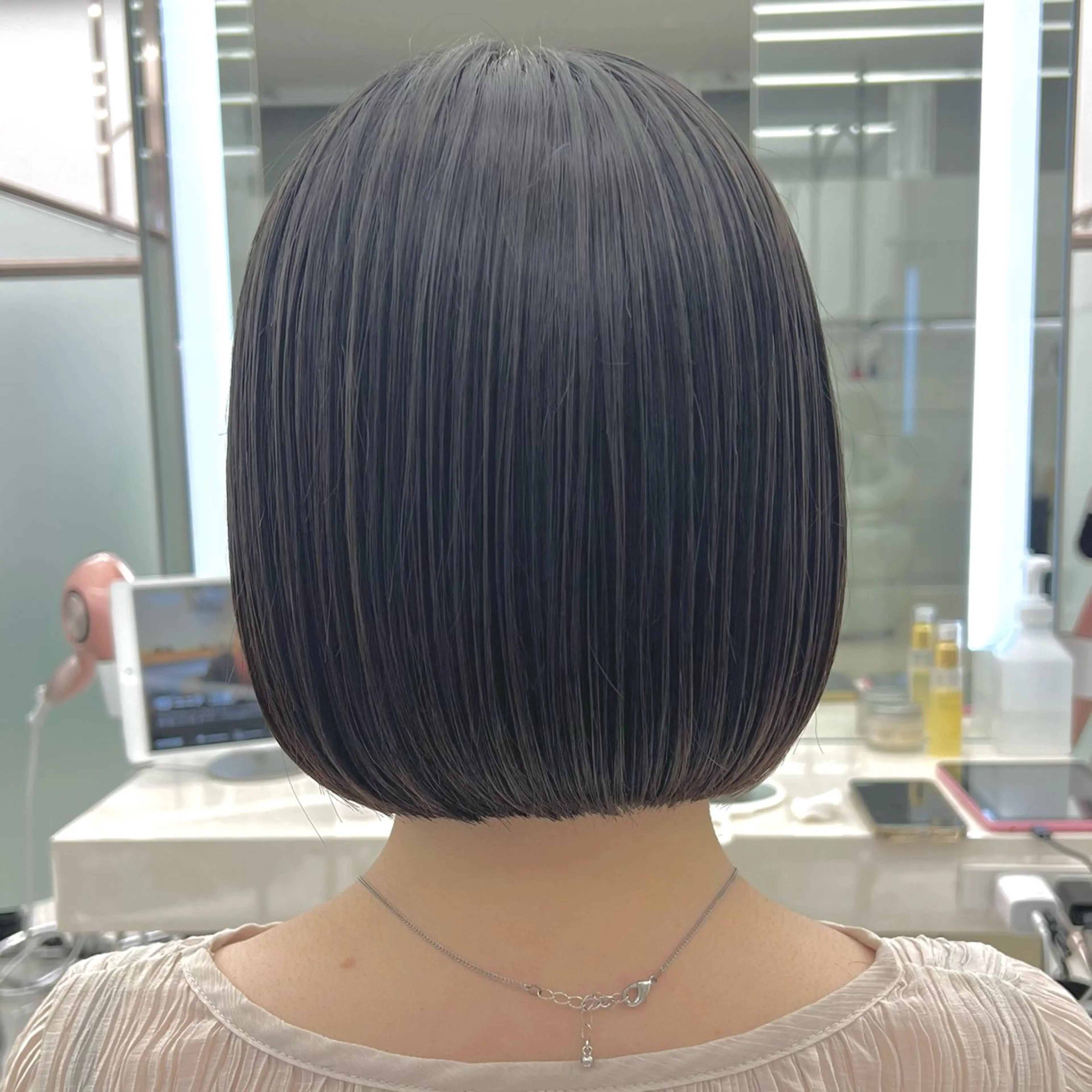 ショート COA  ginza所属・🫧ボブカットモデル 韓国透明感カラー🫧のヘアスタイル
