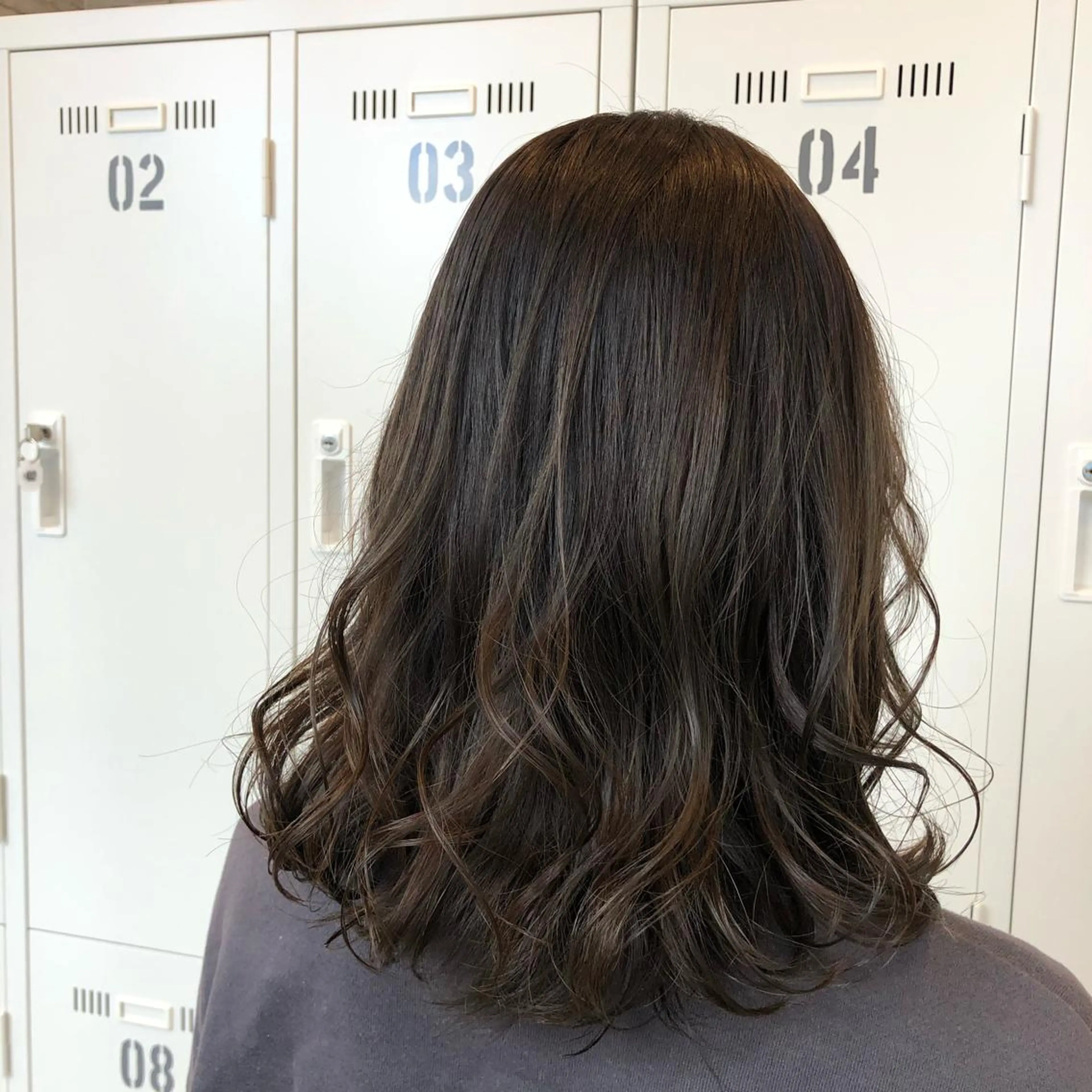 ミディアム カラー カット ヘアカラー トリートメント Zina 梅田店 レイヤー/Miyuのヘアスタイル