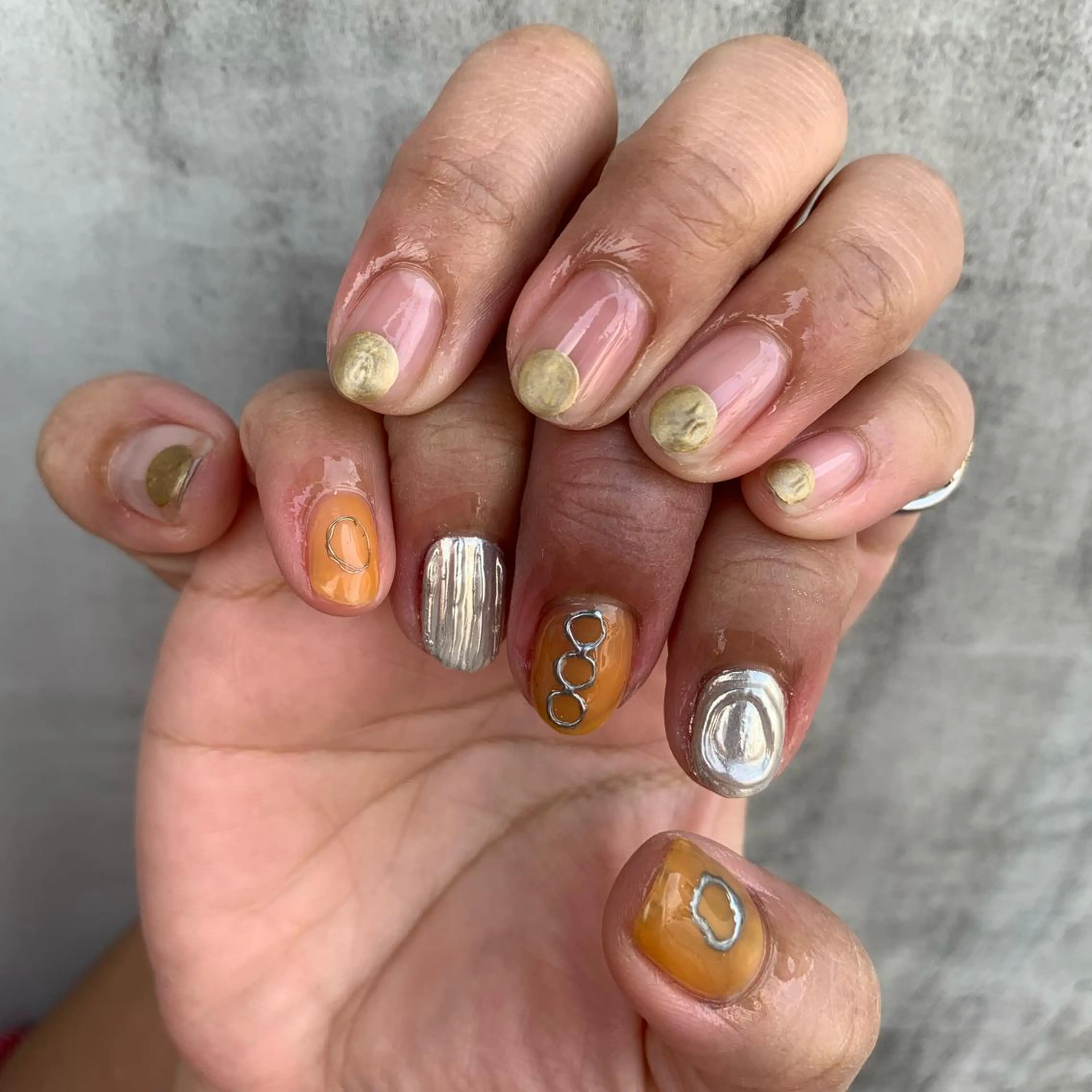 ネイル ジェルネイル ゴールド ニュアンスネイル シルバー cottynail -miki-のその他イメージ