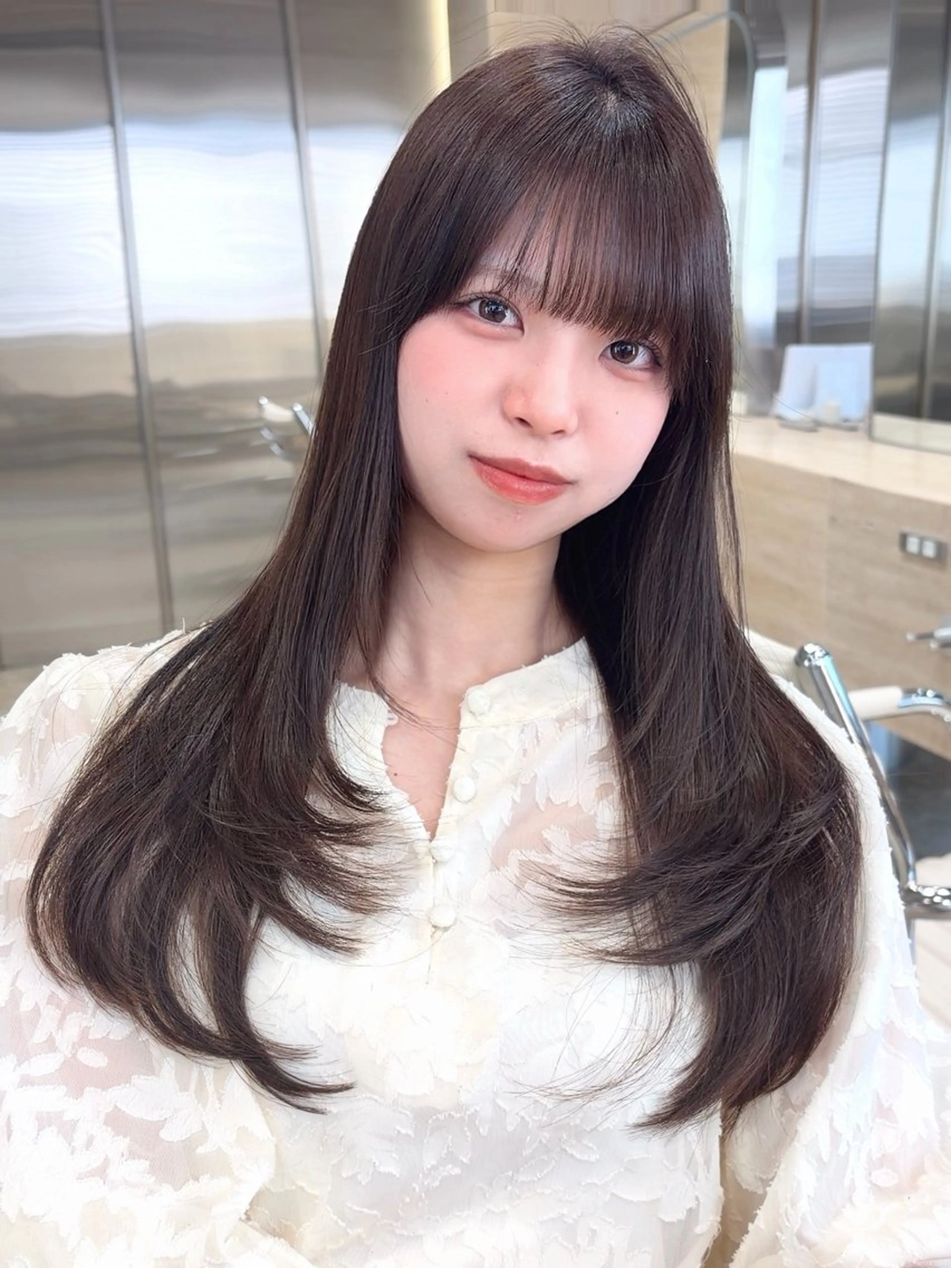 ミディアム カット 前髪・顔周りカット☆ あらいみゆのヘアスタイル